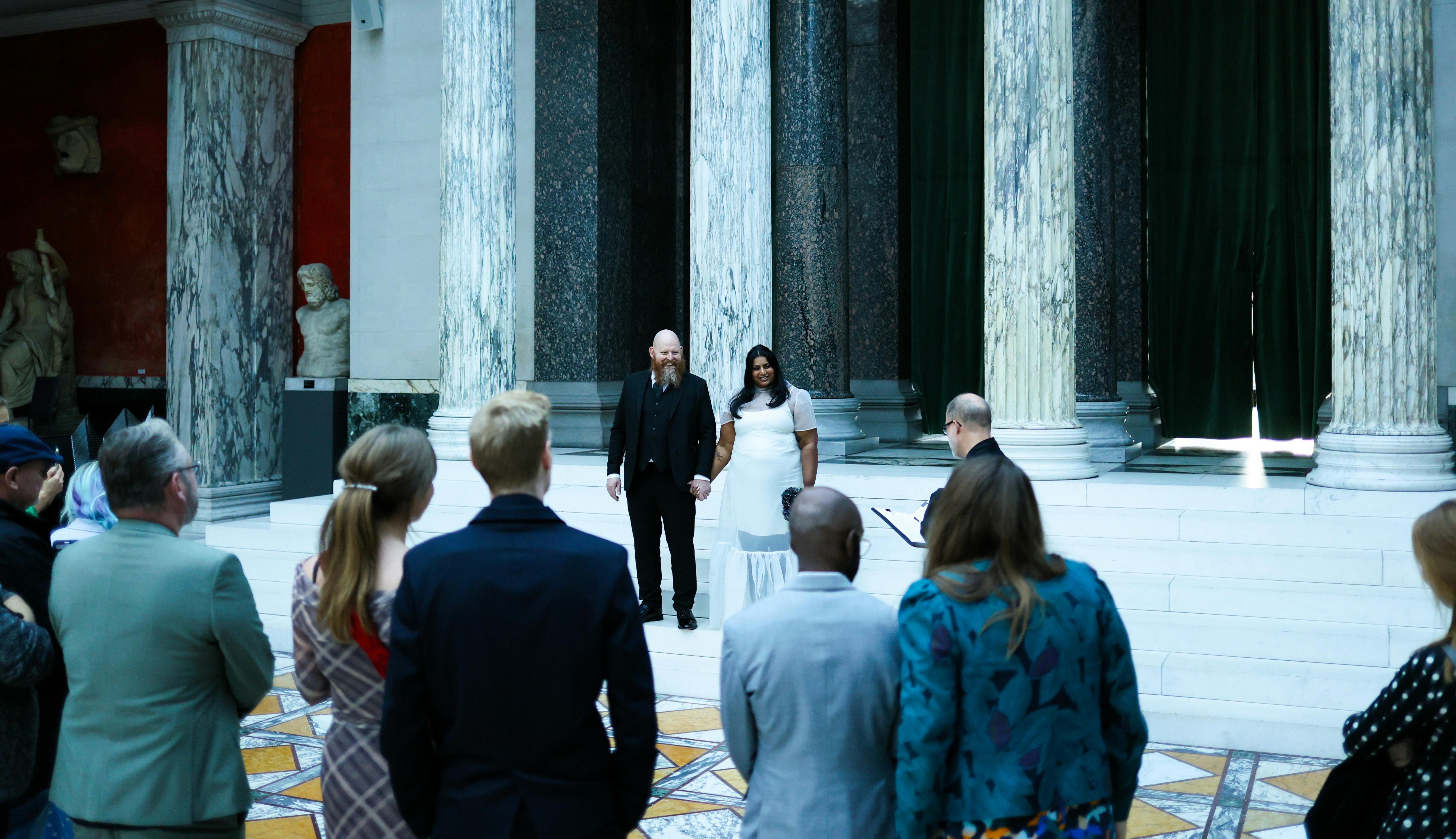 Brands Briefing: Anthropologie's weddings business has become a powerful customer acquisition engine — Photo by Filip Rankovi