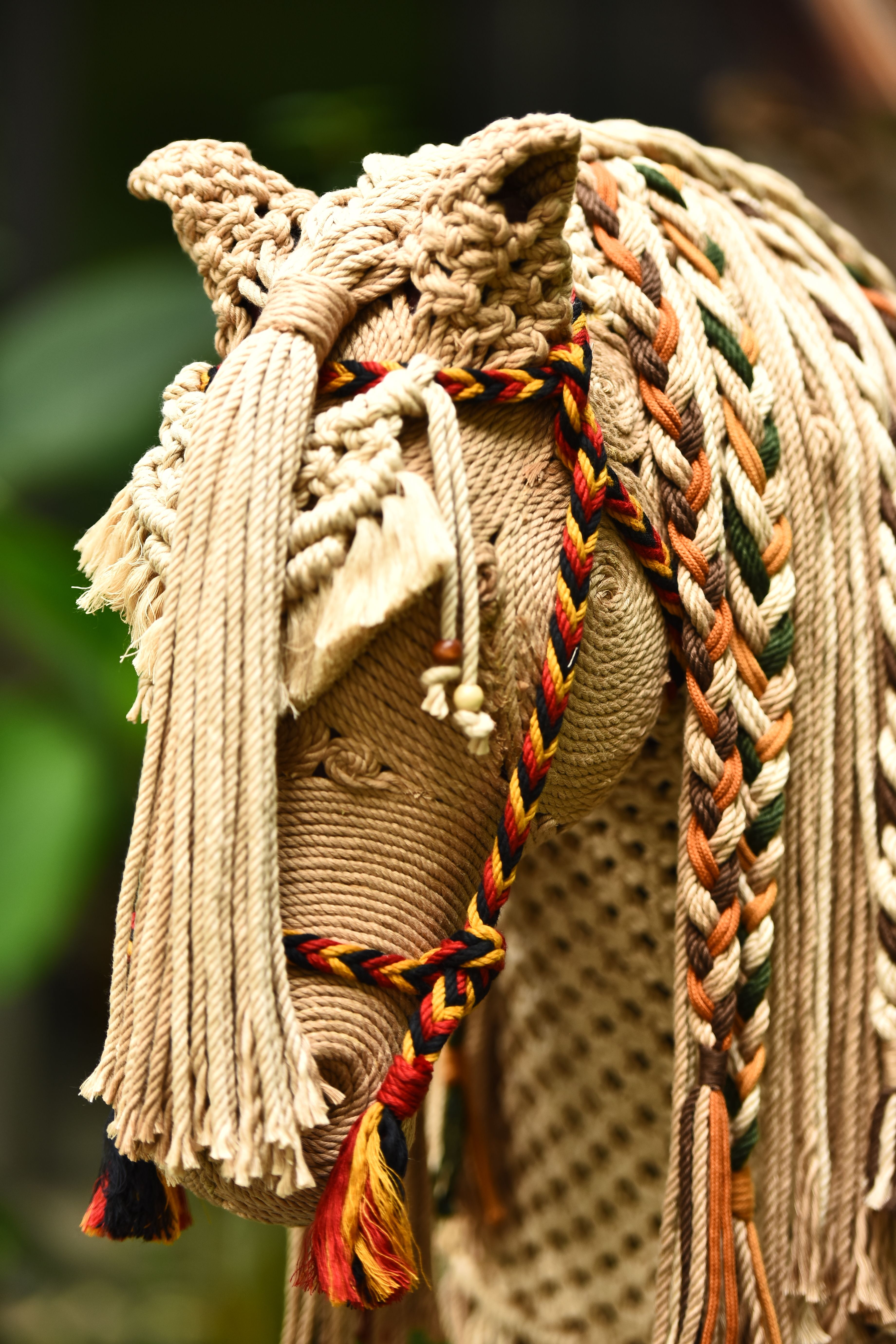 Detailed Macramé Horse Sculpture with Braided Mane · Free Stock Photo