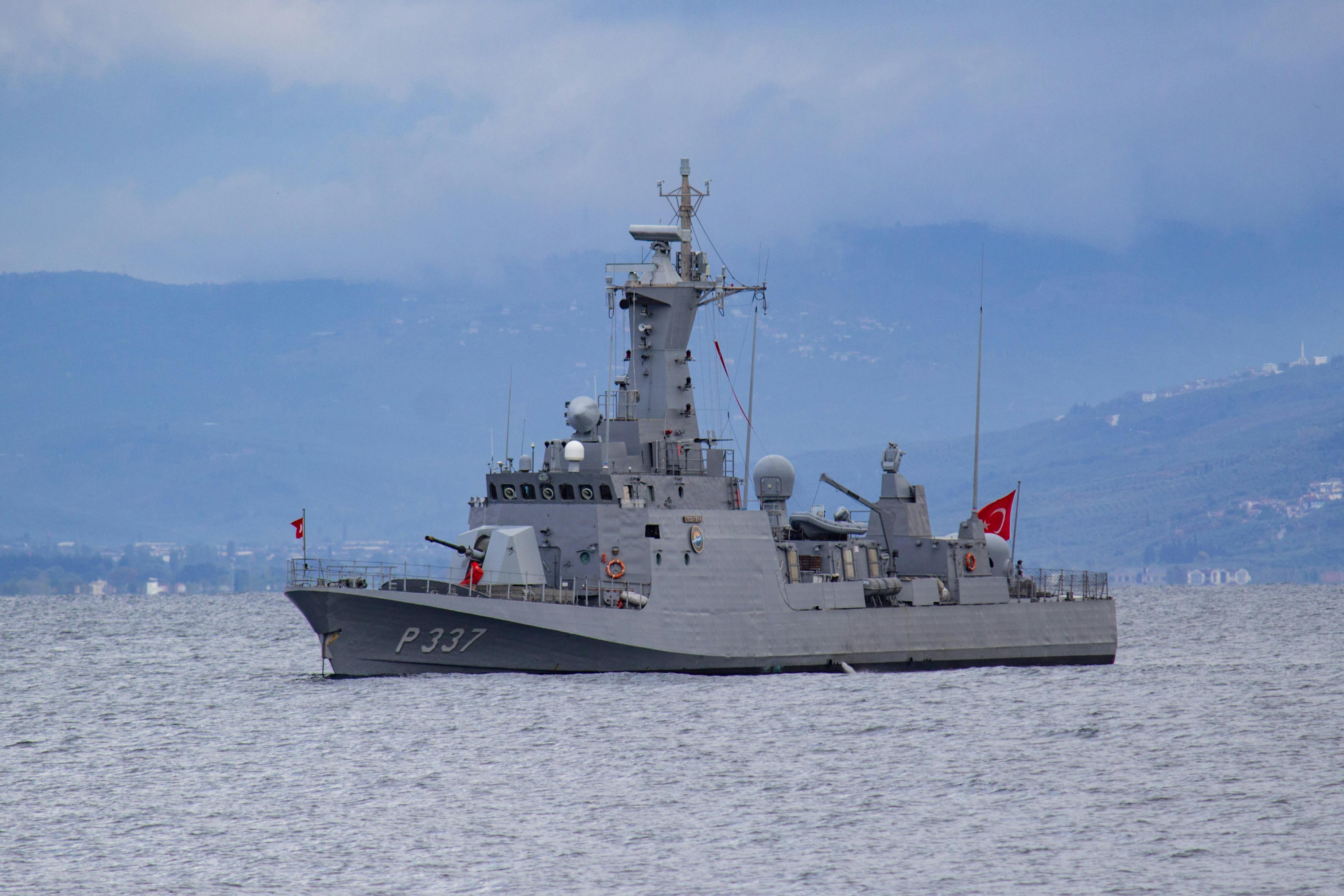 fragata cristobal colon