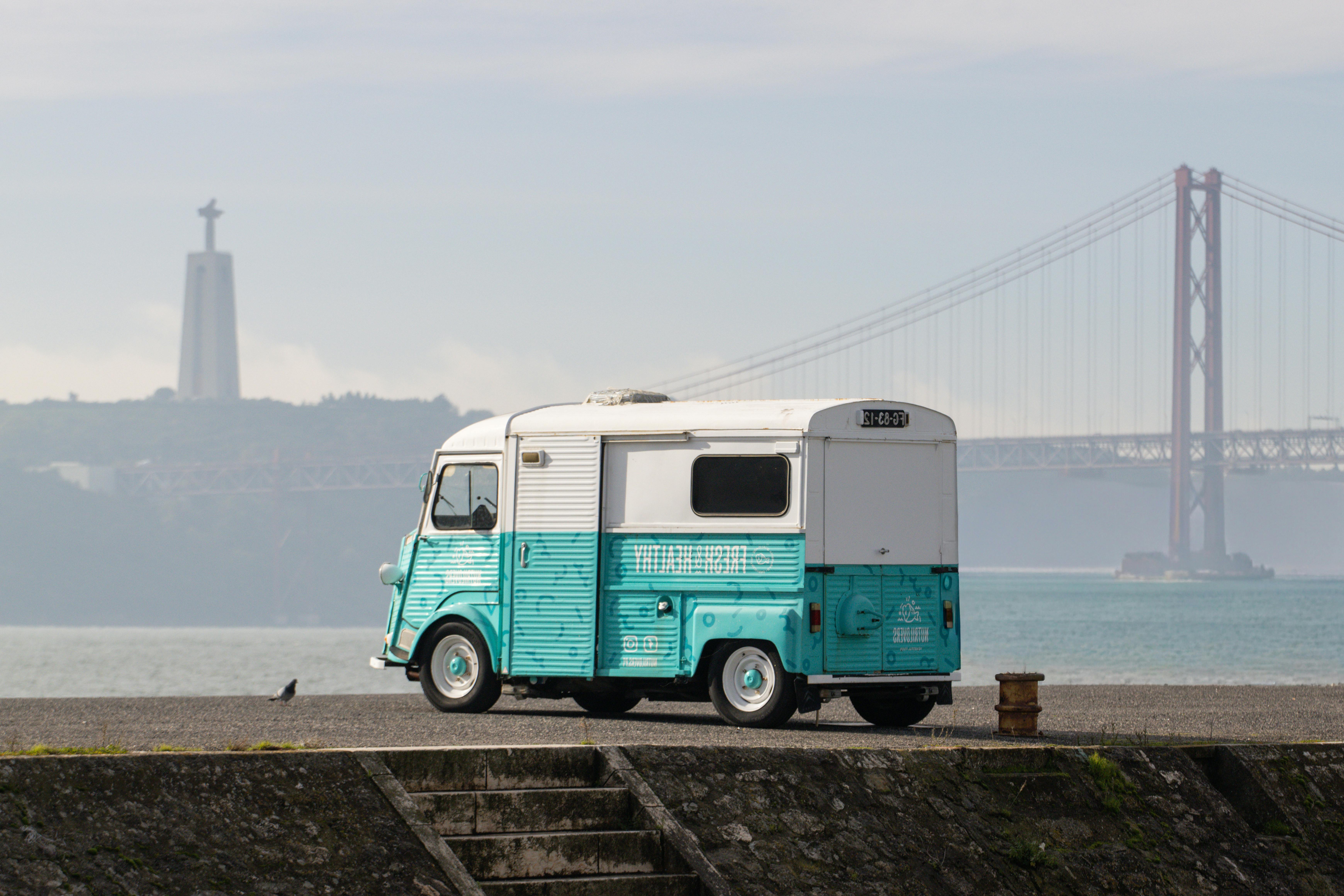 Pet-Friendly Restaurants and Cafes in Lisbon