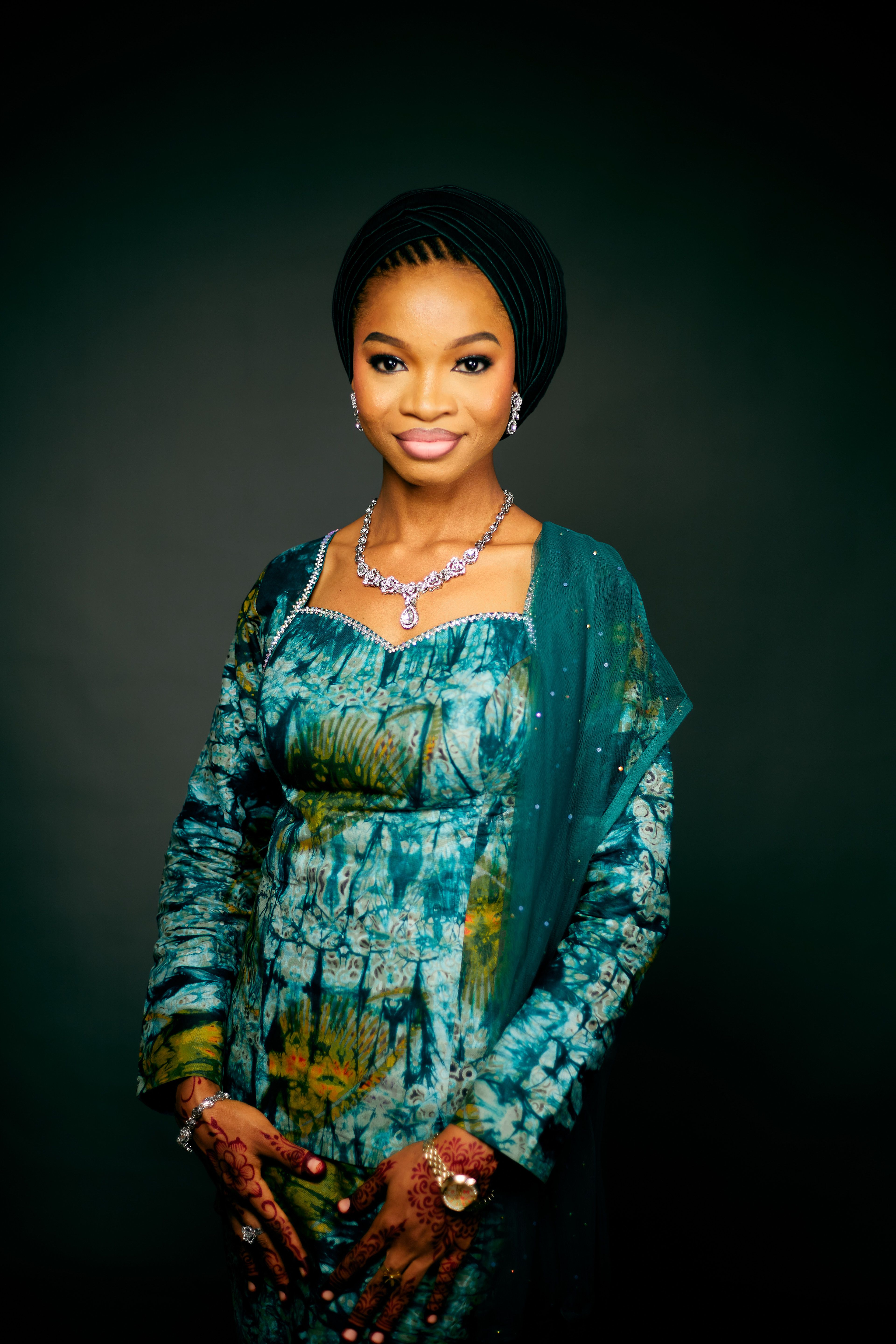 Elegant Woman in Traditional African Attire Portrait · Free Stock Photo