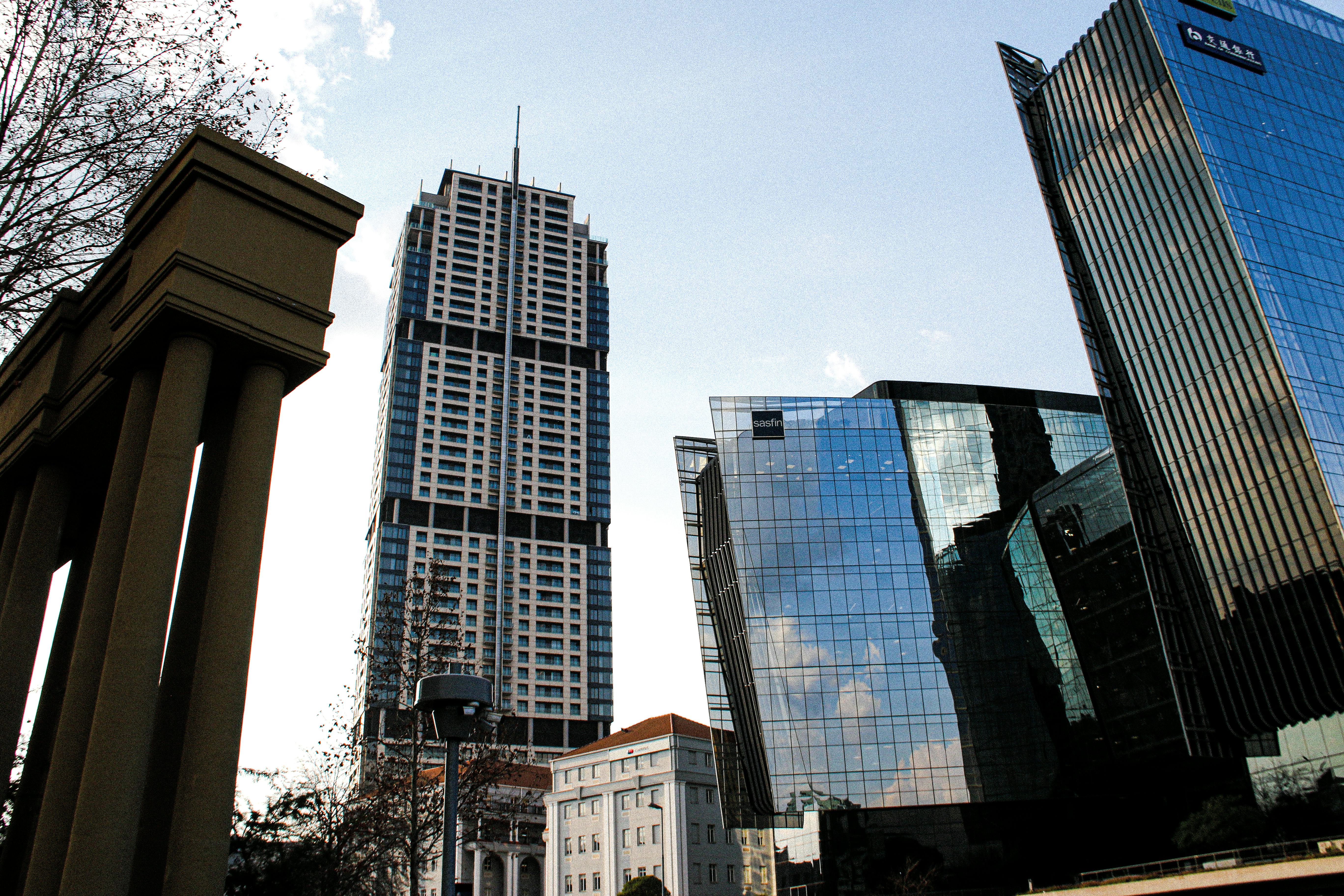 Sandton residents turn vacant land into thriving community gardens amid drought concerns