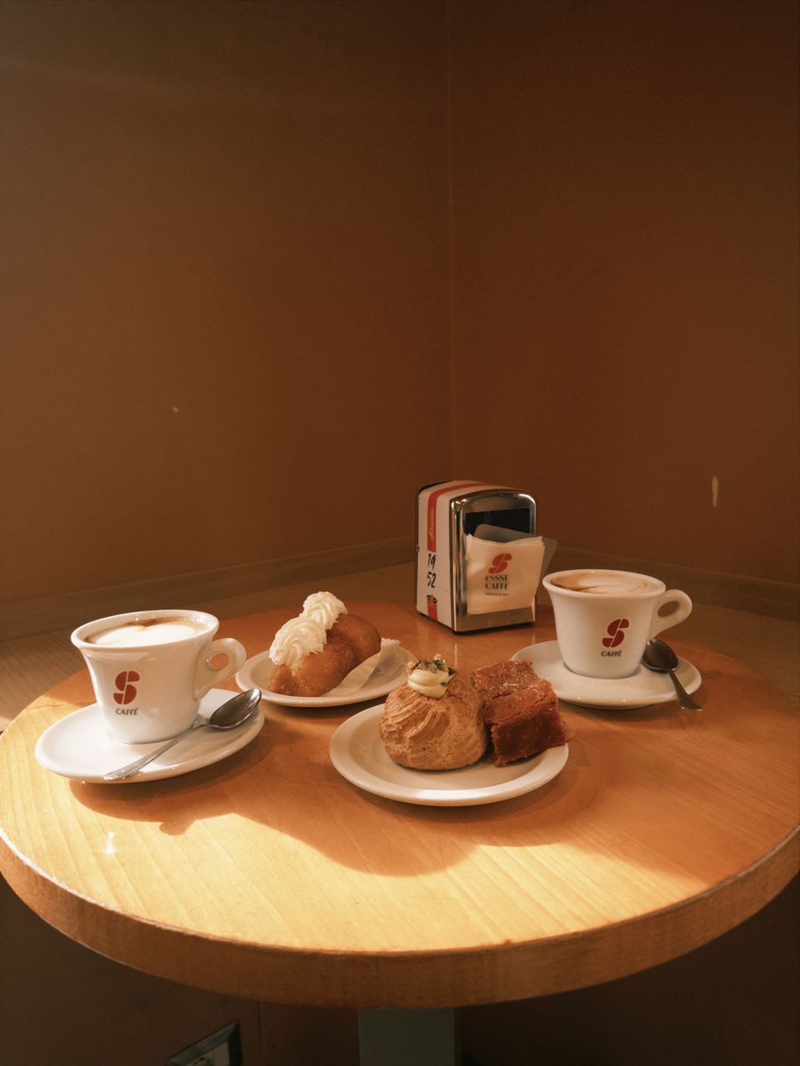 Café y pastelería para coffee break