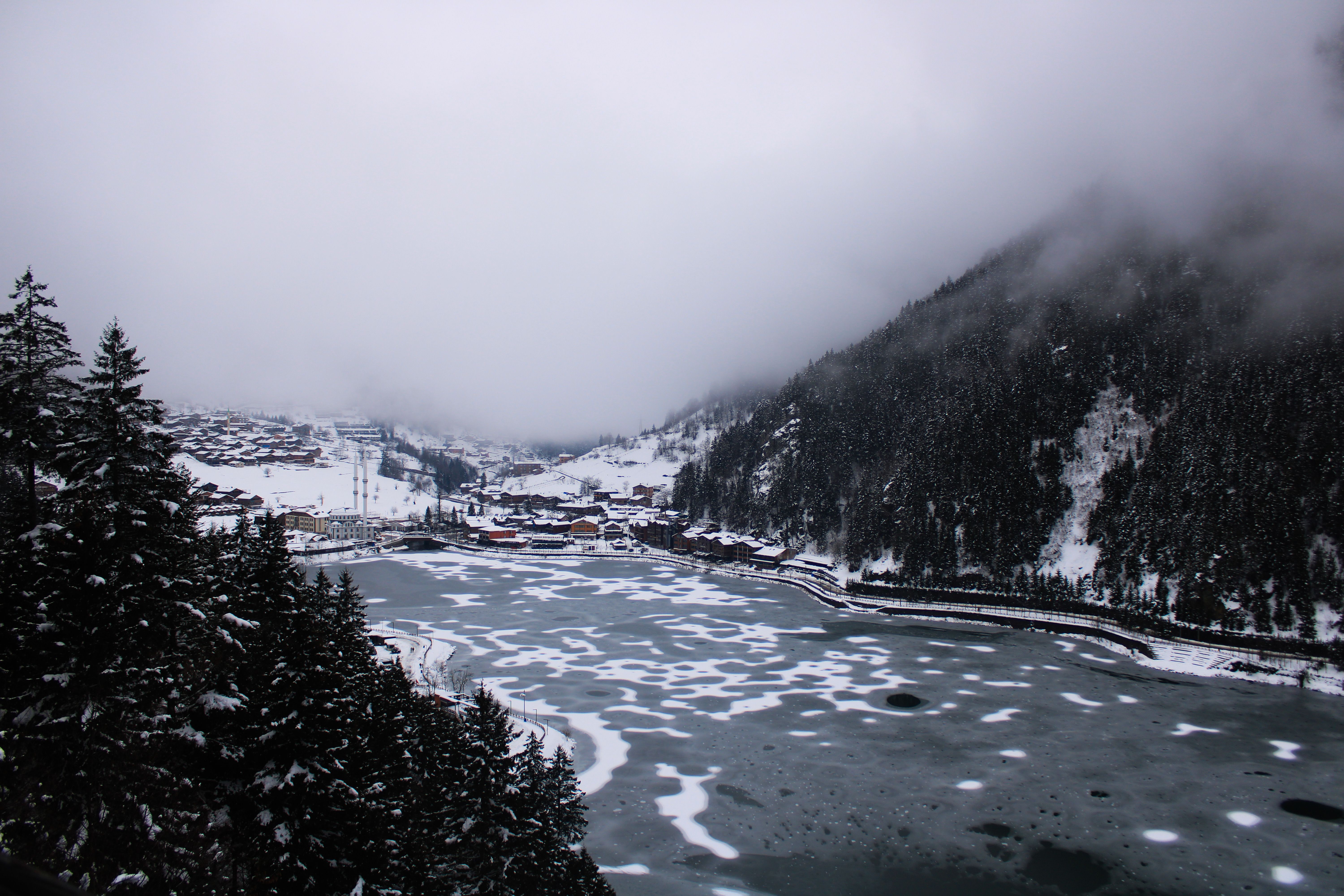 Tasik Uzungol