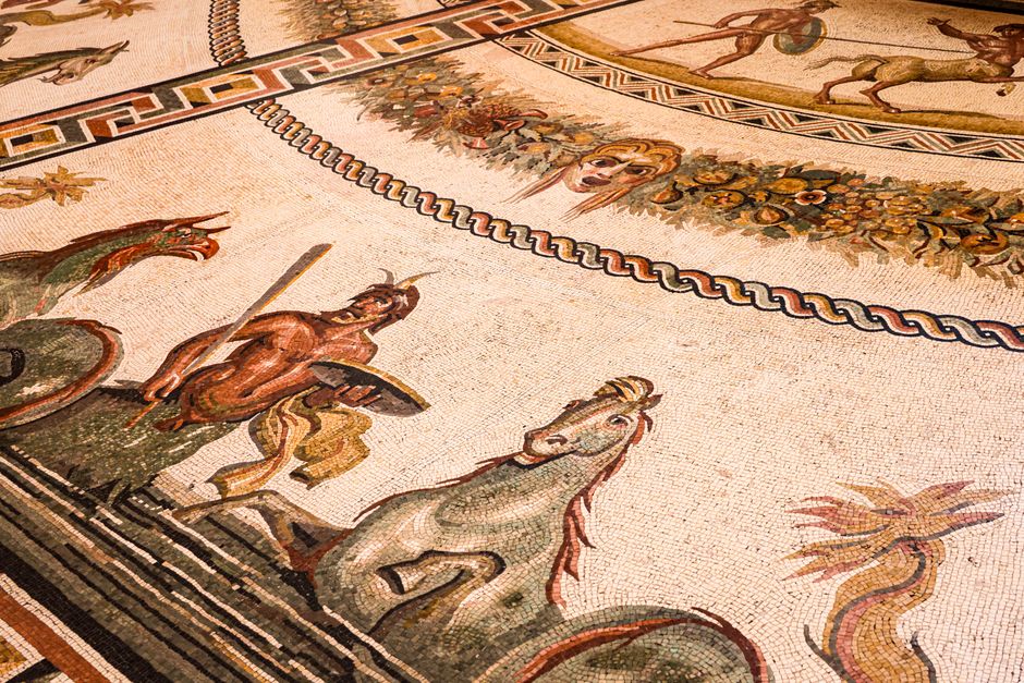 Ancient Roman Glass Production Secrets Revealed