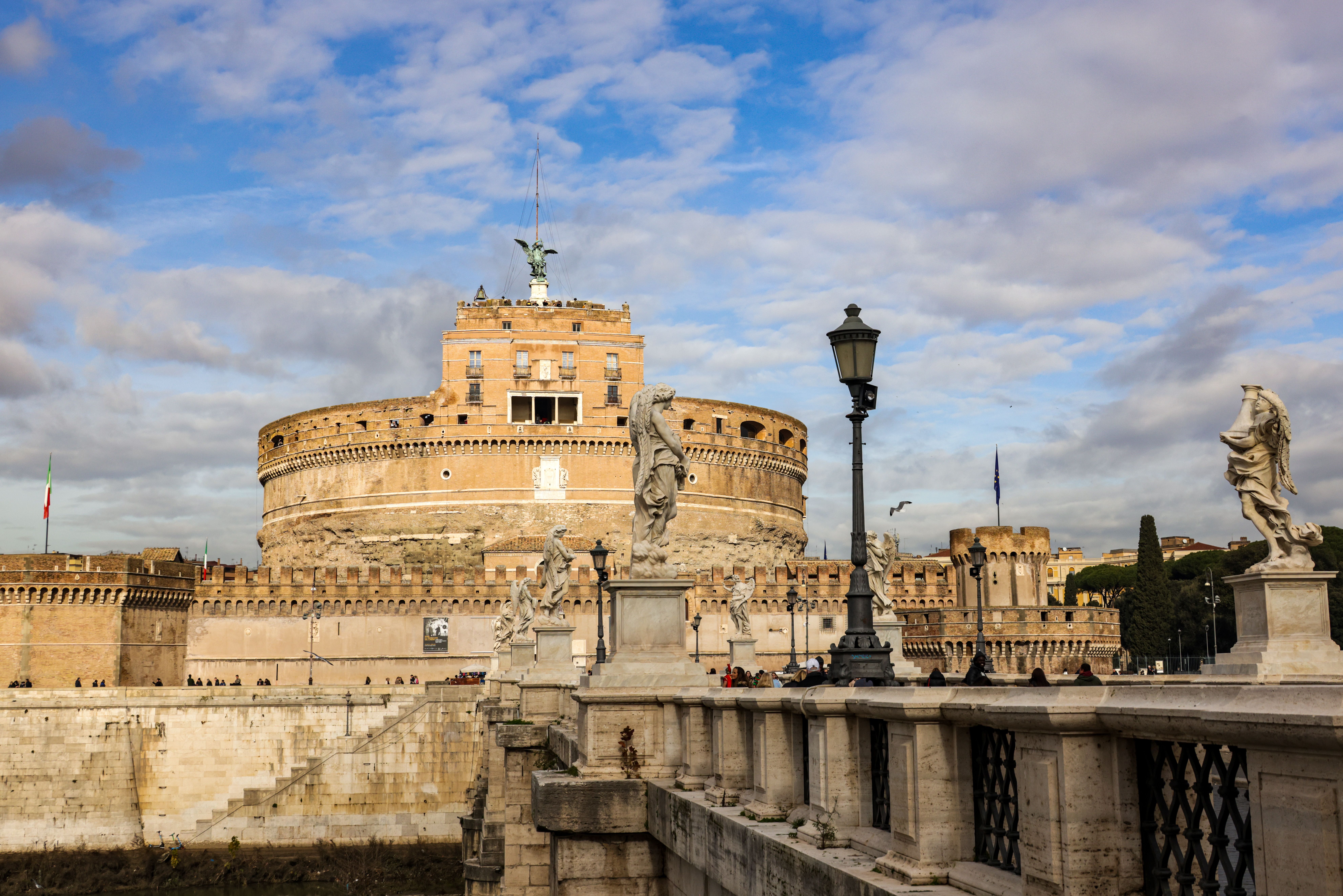 stunning-view-of-castel-sant-angelo-in-rome-free-stock-photo