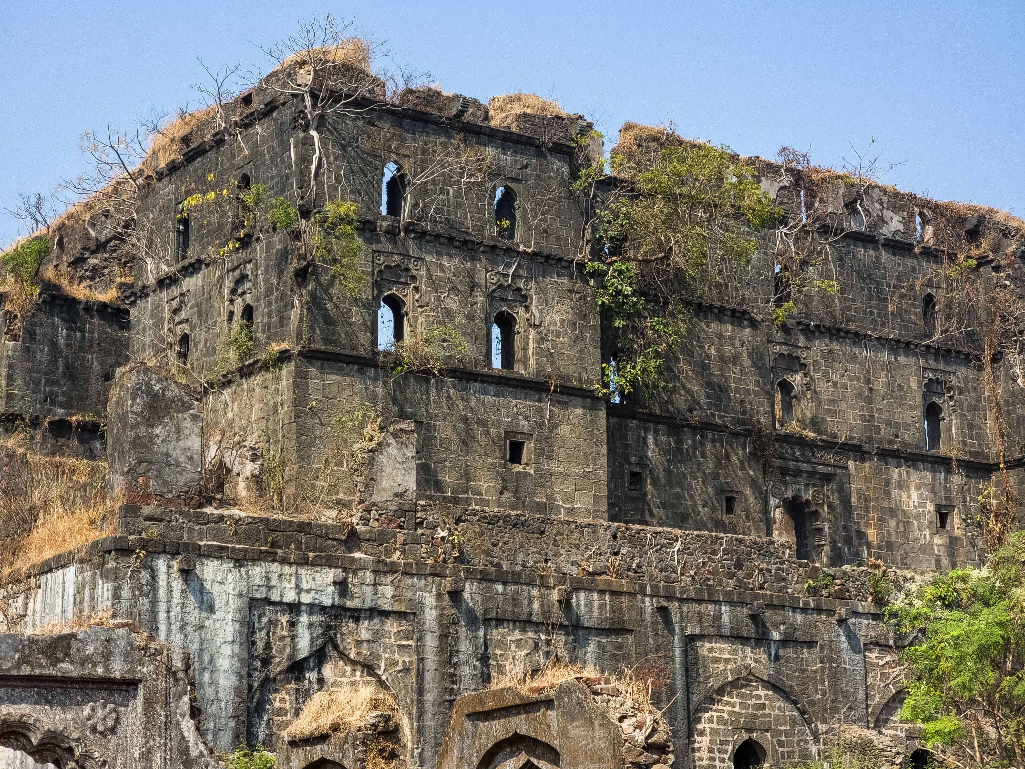 Historic Ruins of Ancient Stone Fortress · Free Stock Photo