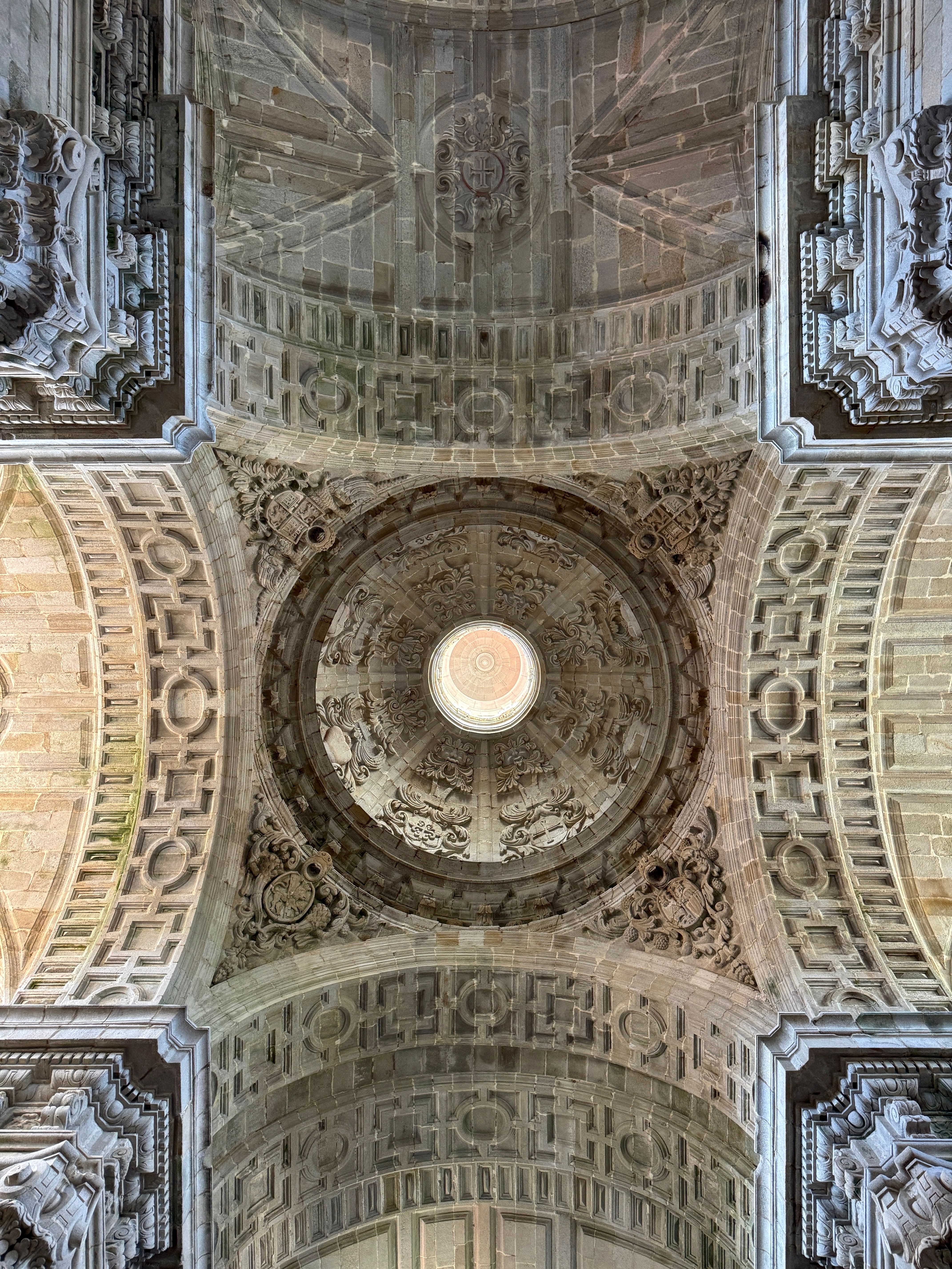 Cúpula de una iglesia de Santiago de Compostela