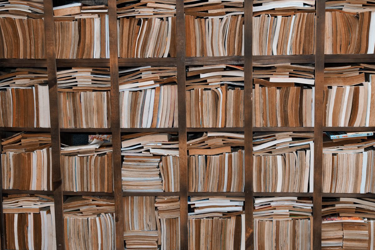 storage moves in Dumbleton — Storage Moves in Dumbleton — the working end of the job
