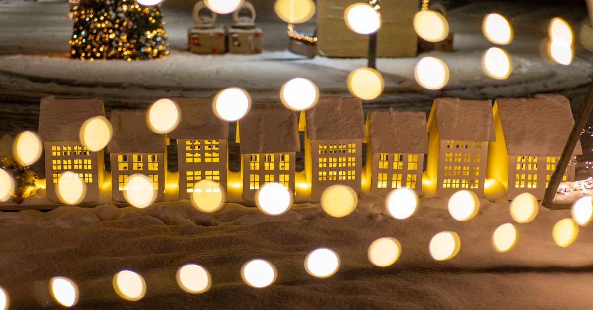 Créez un Village de Noël Éblouissant chez Vous