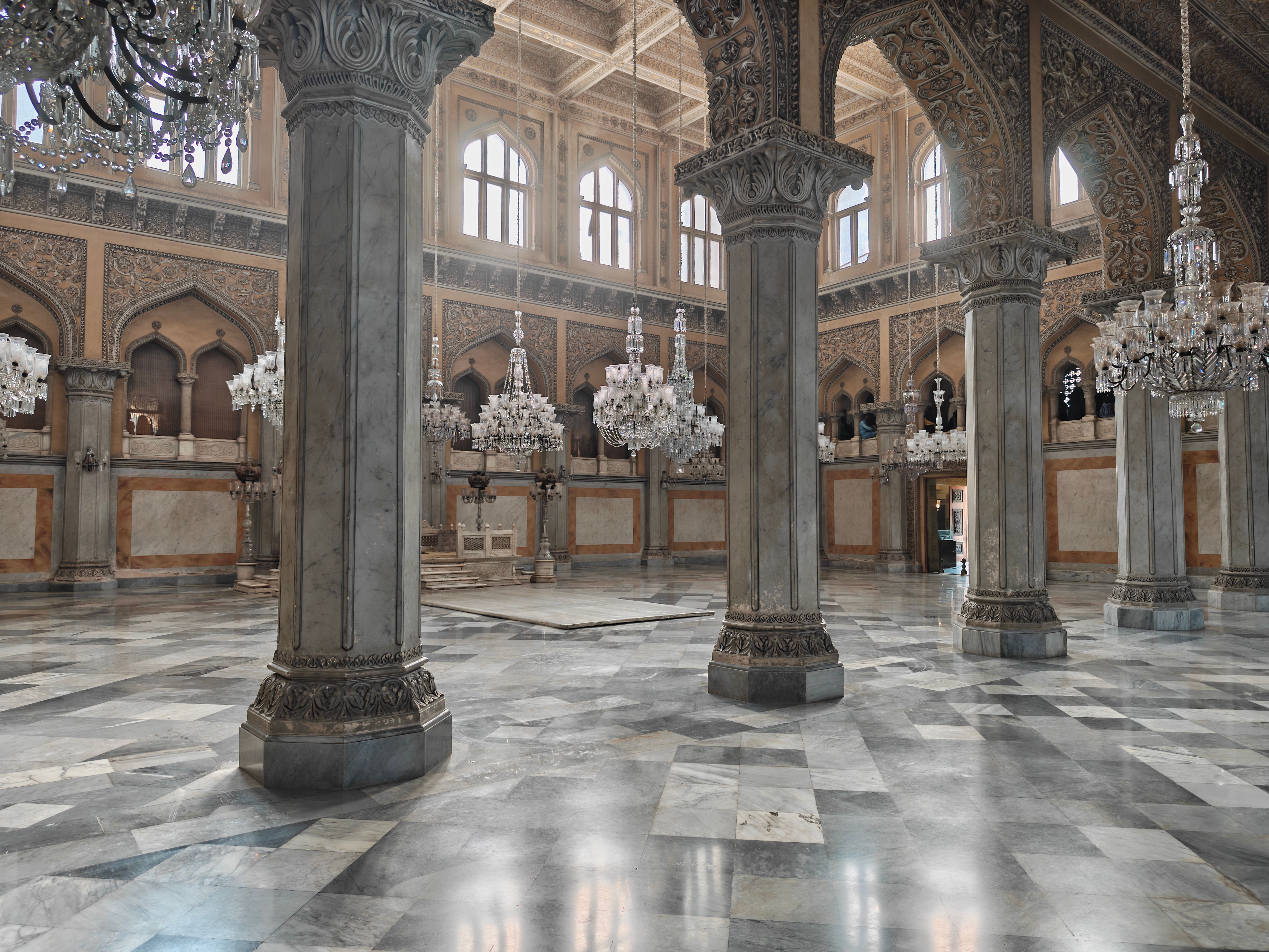 Grand Interior of an Ornate Historical Palace · Free Stock Photo