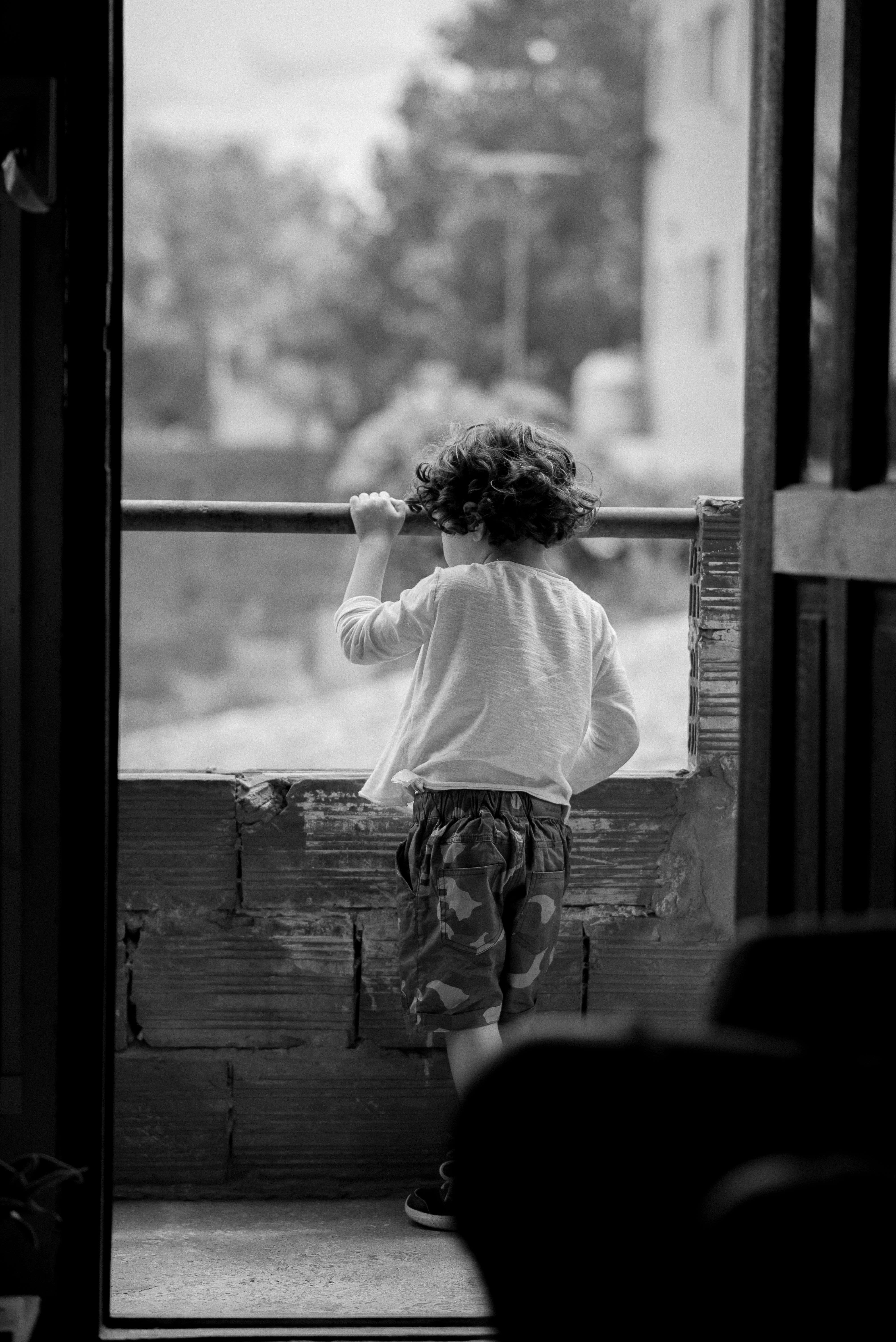 Child safe balcony with invisible grills