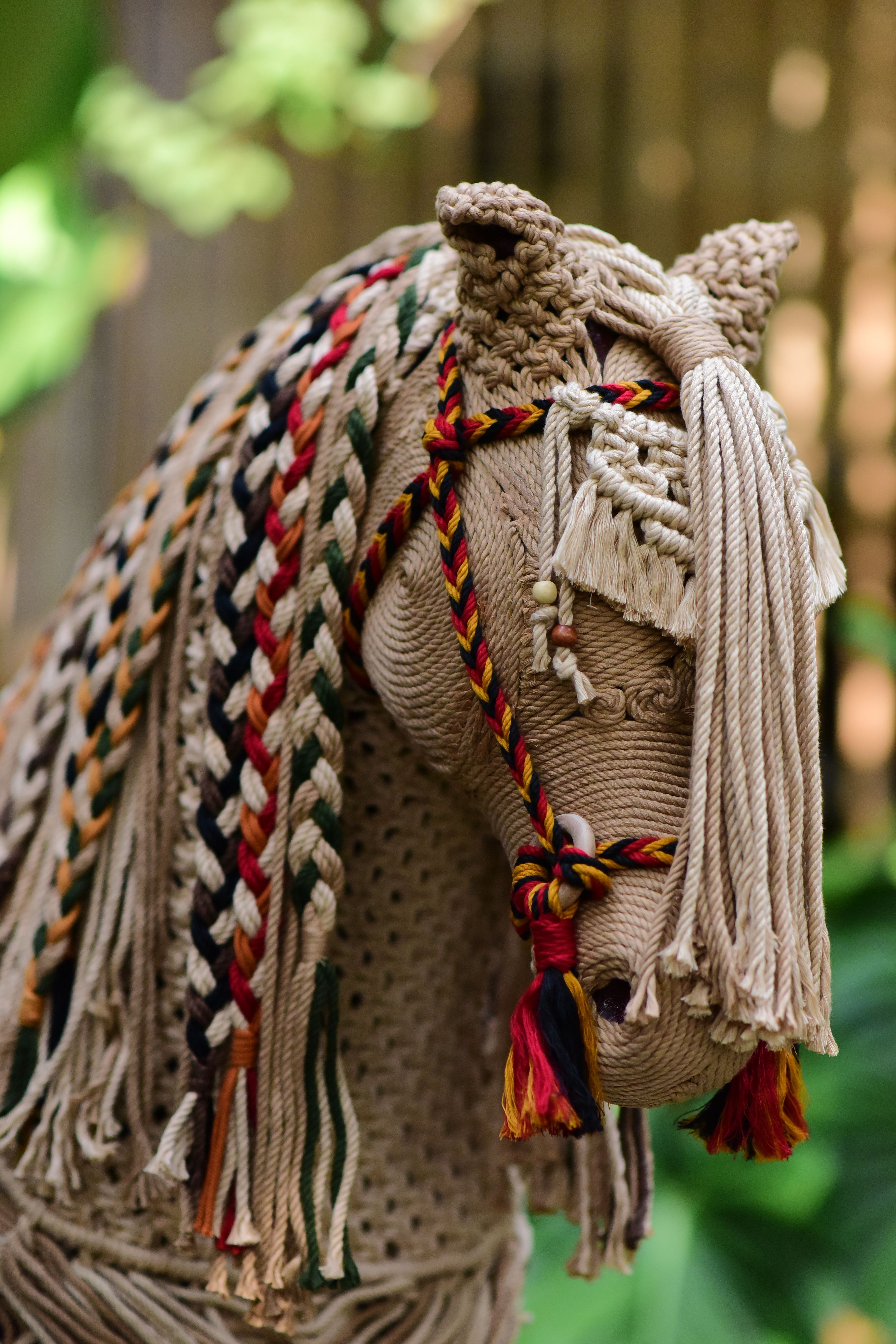 Intricate Macramé Horse Sculpture with Braids · Free Stock Photo
