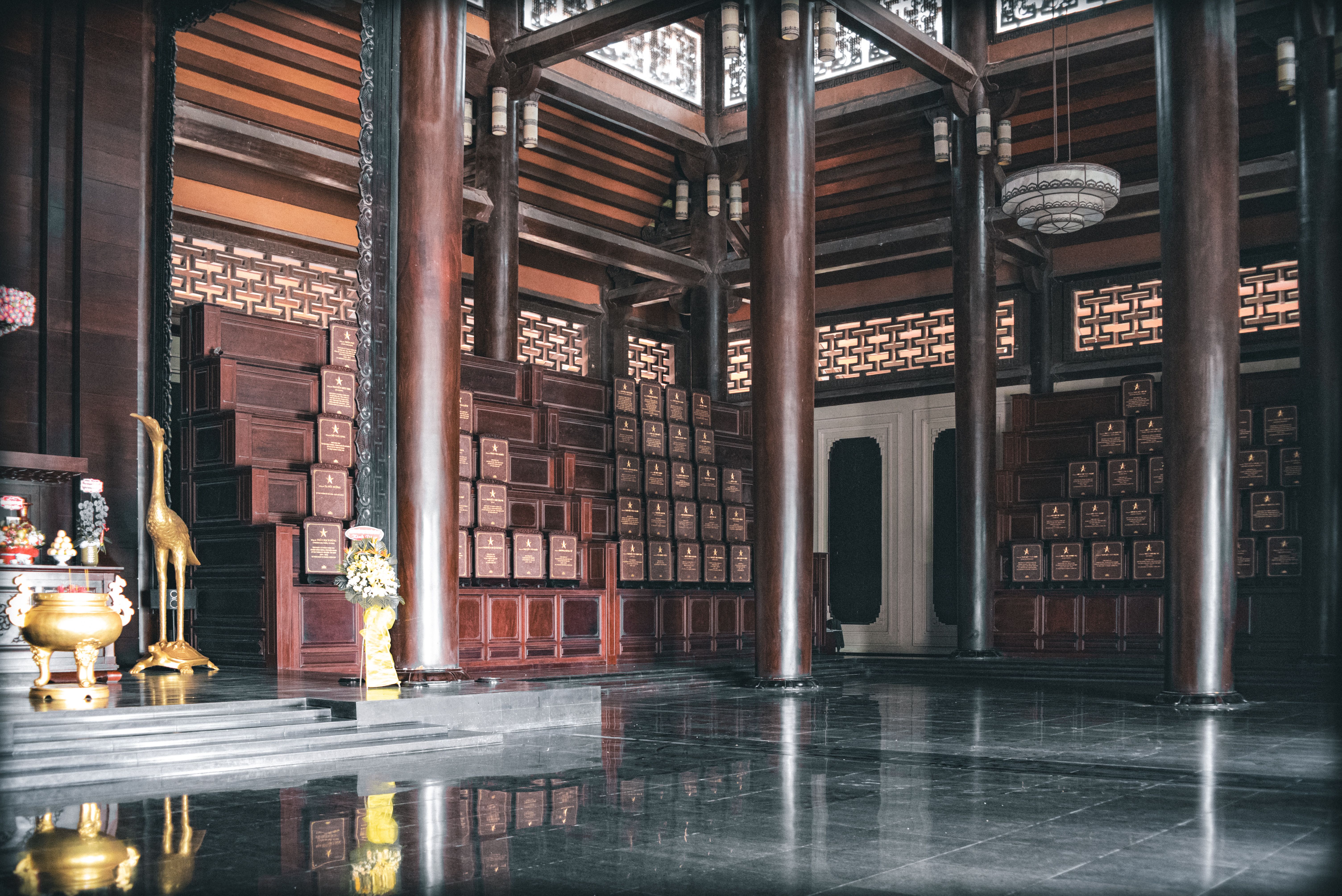 Hainan Interior: Wuzhishan, Li Minority Villages & Tropical Rainforest Guide