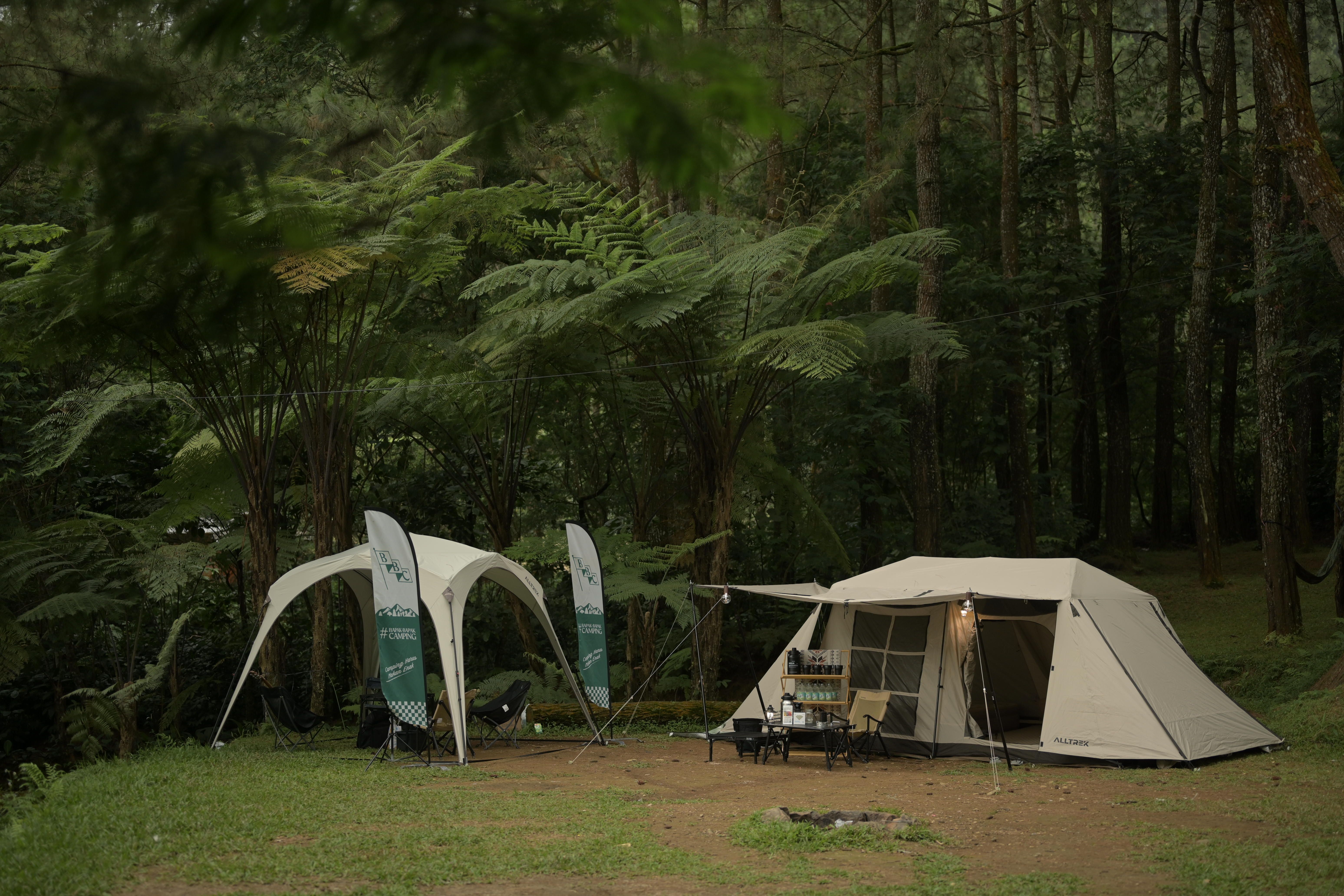 CNET's Camping Tech Roundup: We Tested Top Gear in Outdoor Adventures — Photo by setengah lima sore on Pexels