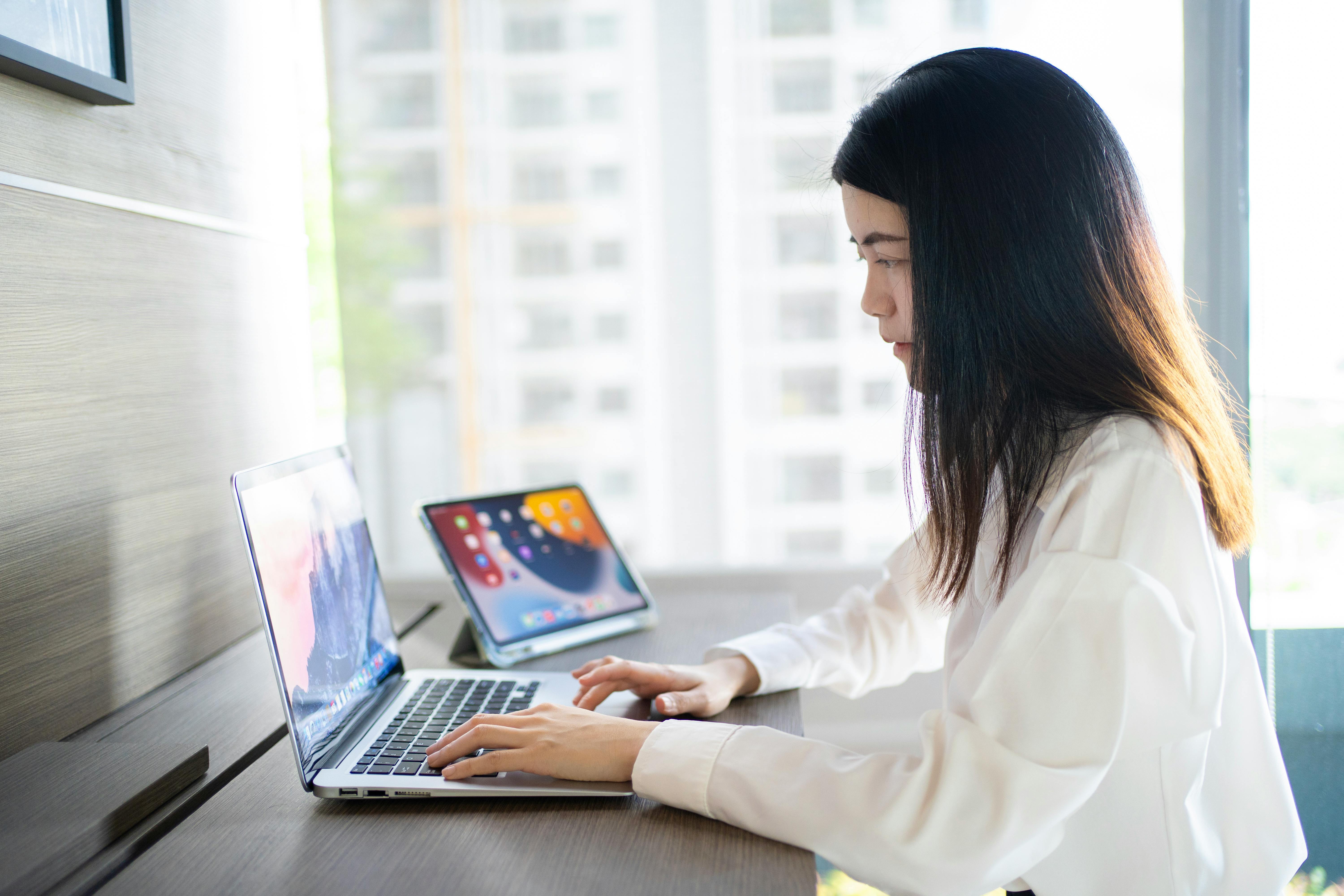 I set up a VLAN for my smart home and you should too - How — Photo by Sommart Sopon on Pexels