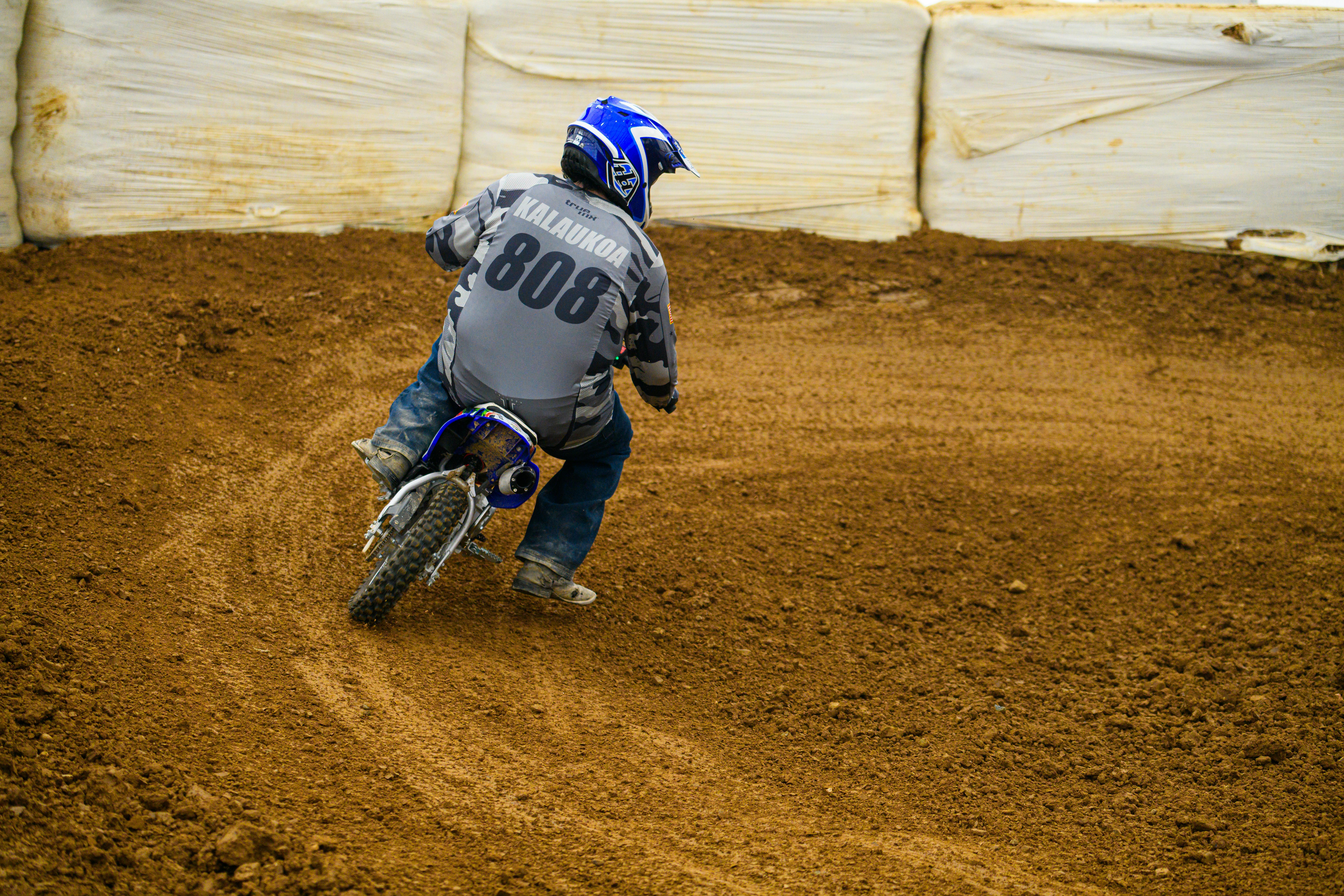 motorcycles & powersports s.r.o motorcycles powersports — Photo by Jay Brand on Pexels