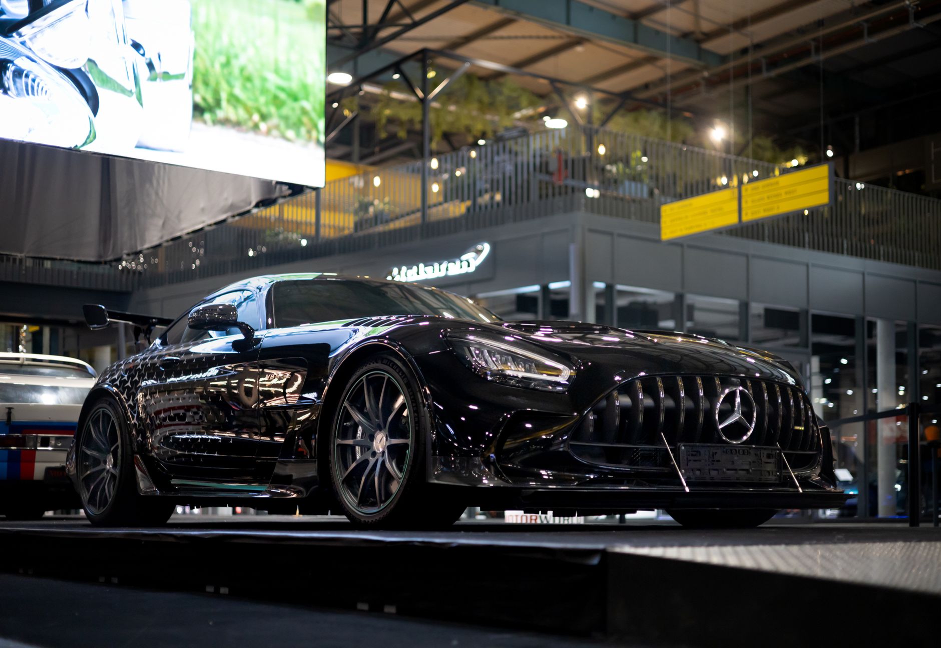 Europe-China Rivalry Intensifies at Paris Motor Show