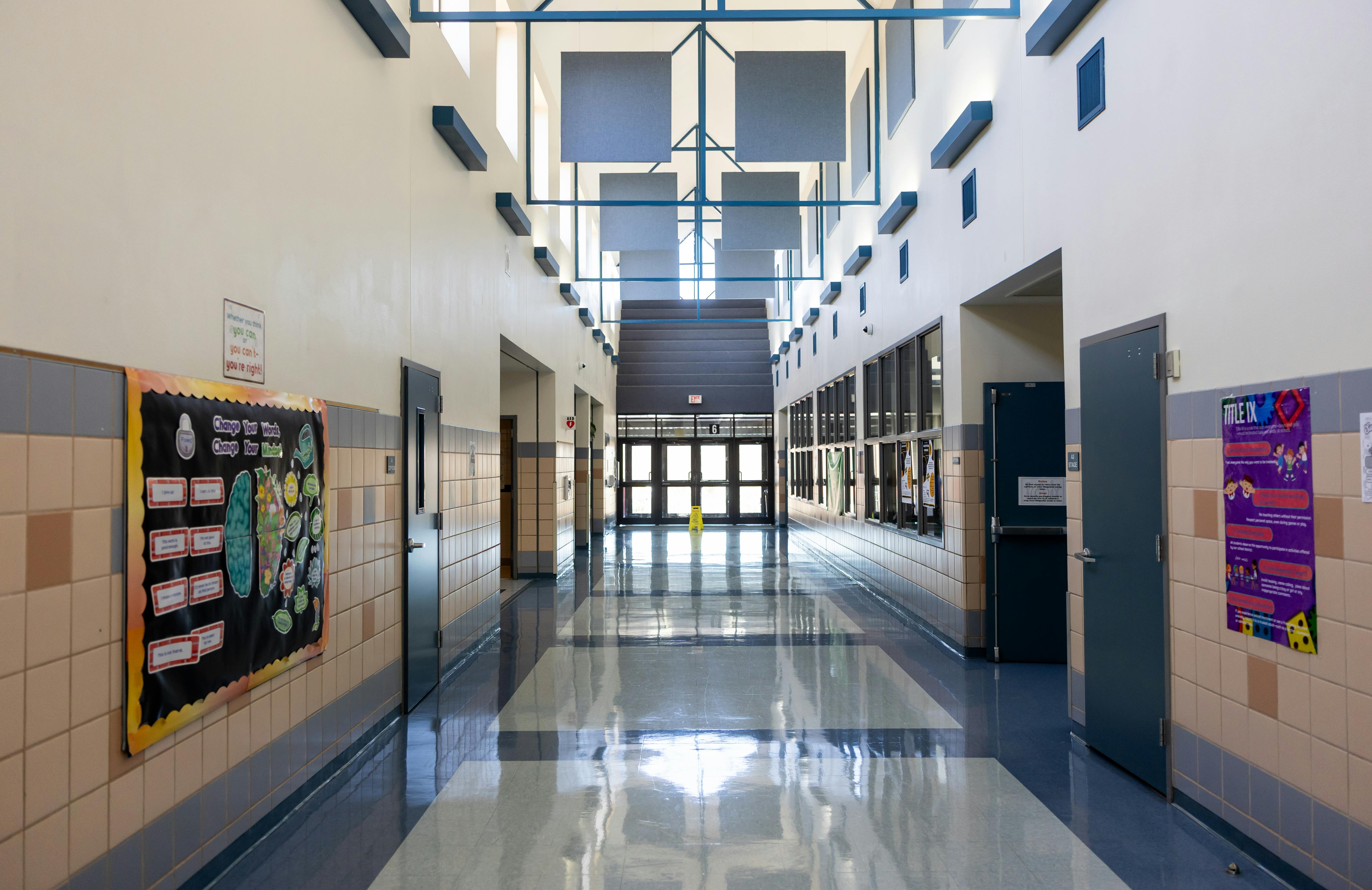 Luxury school administrative office design