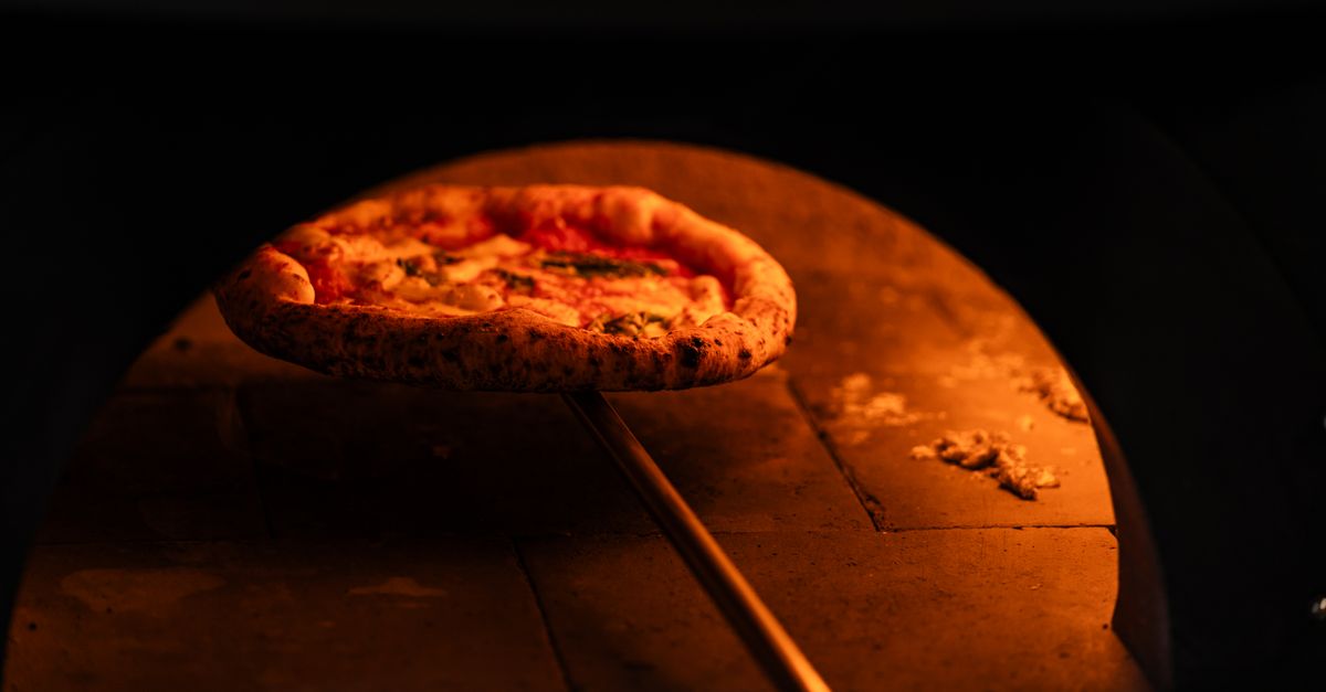 Detailed Best Pizza Places In Adelaide Cbd breakdown with pricing and specifications