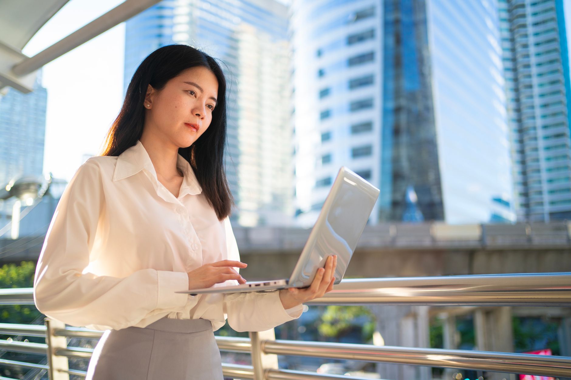 CV đa ngôn ngữ giúp bạn mở rộng tầm nhìn và cơ hội nghề nghiệp quốc tế.