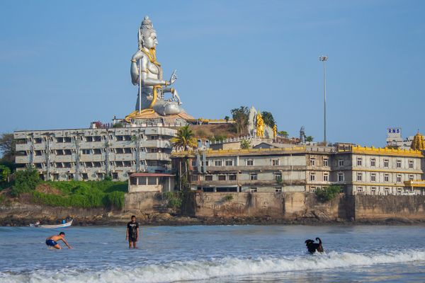 Hampi, Gokarna & Murudeshwar Tour: Coastal & Heritage Circuit - Activity & Sightseeing