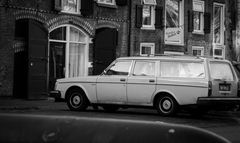 Volvo V60 station wagon parked on a city street — photo by Vladislovas Sketerskis on Pexels