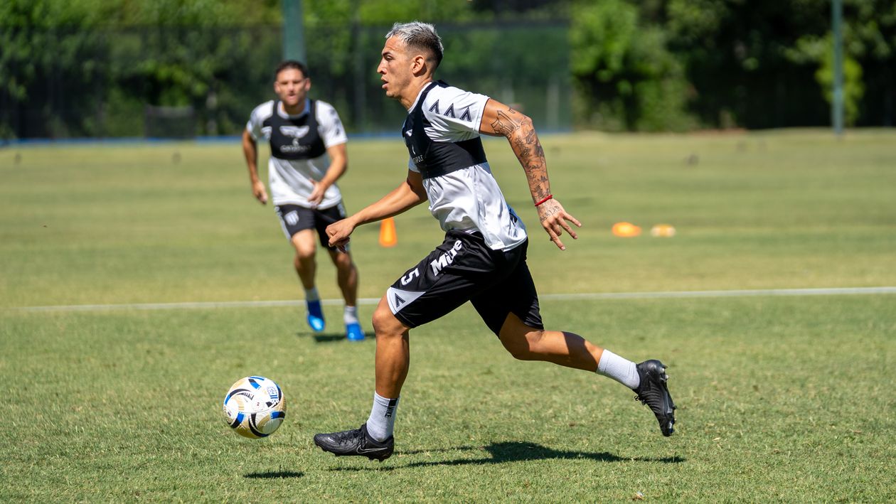 Sports action photo