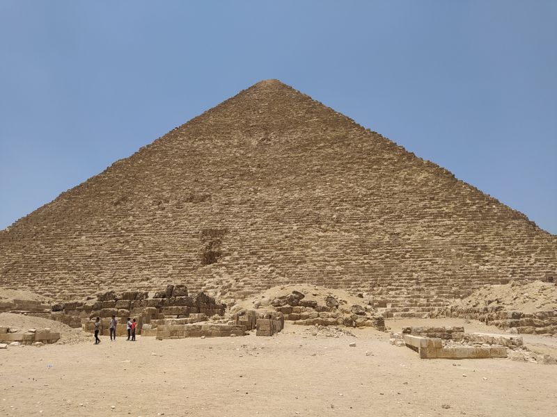 Pyramid of Khafre, Pyramids of Giza, Egypt · Free Stock Photo