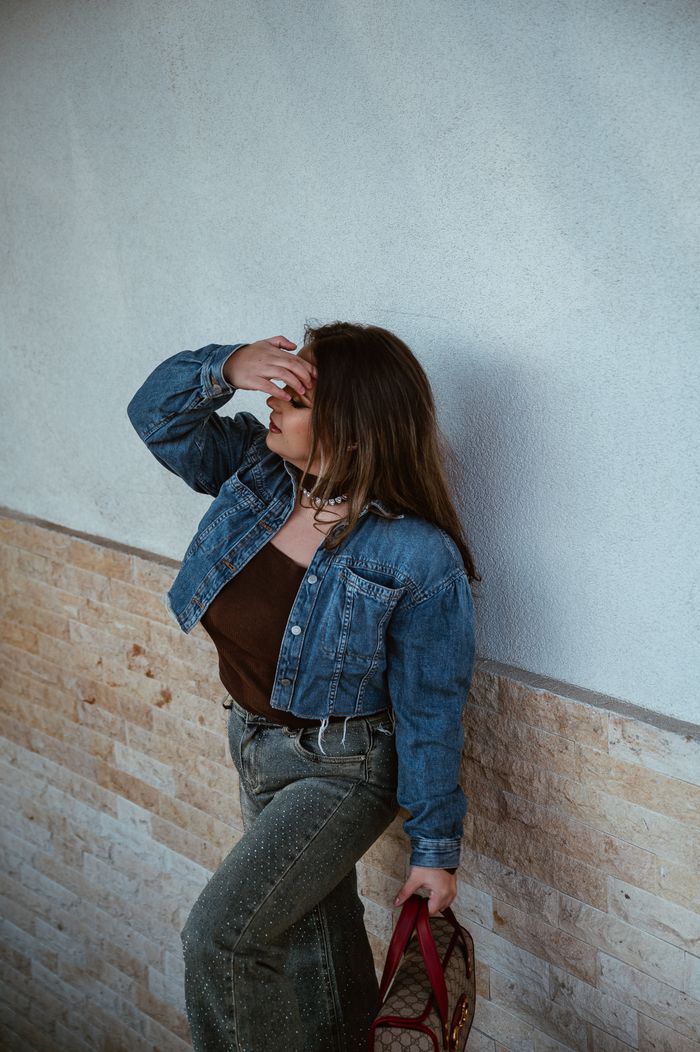Veste en jean avec strass