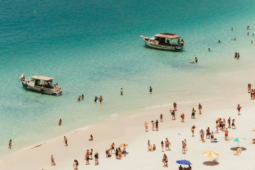 Praias Mais Tranquilas de Florianópolis para Relaxar sem Multidões - imagem 4