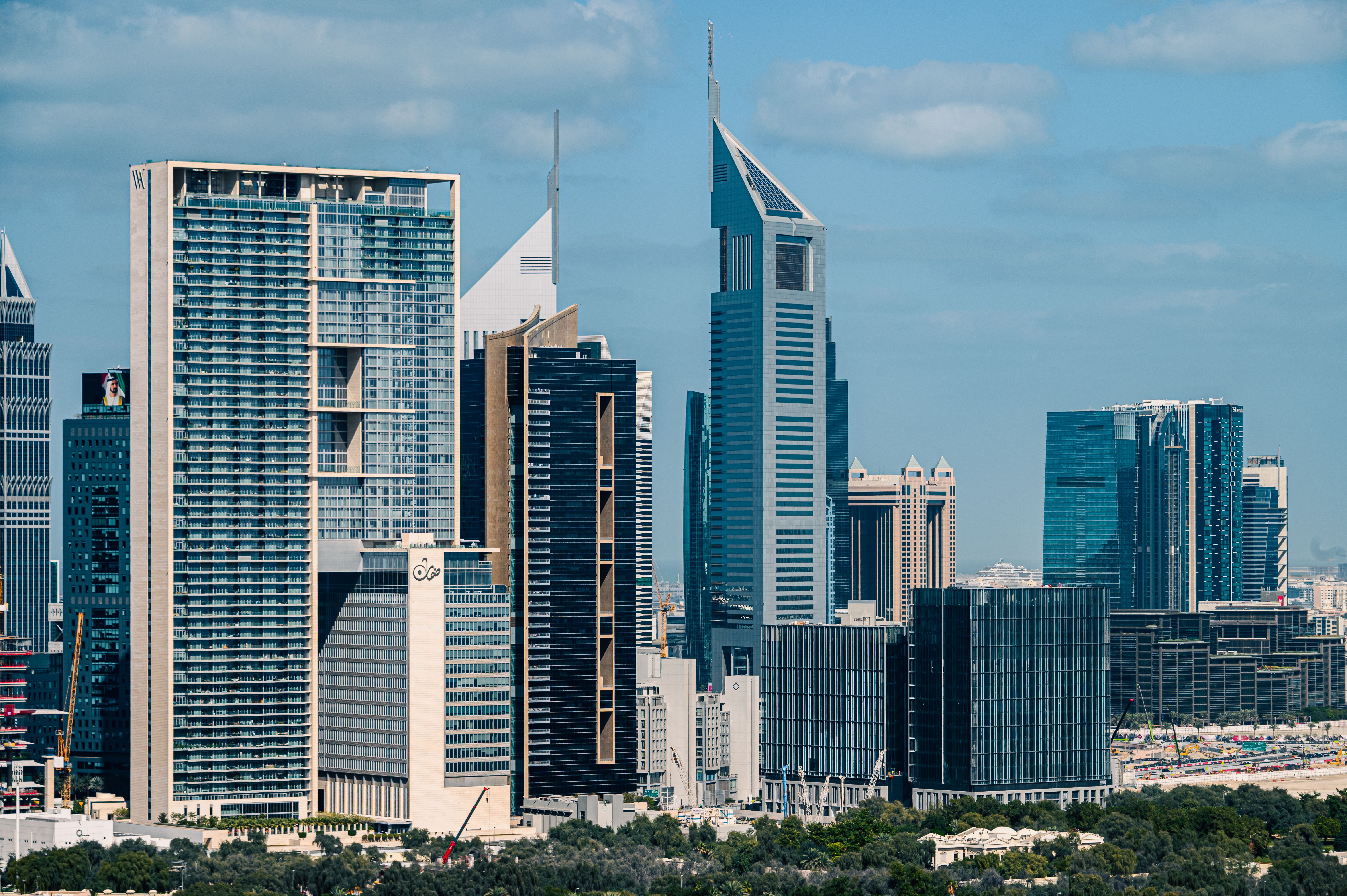Explore the modern architecture and iconic skyscrapers of Dubai's vibrant skyline in this high-resol