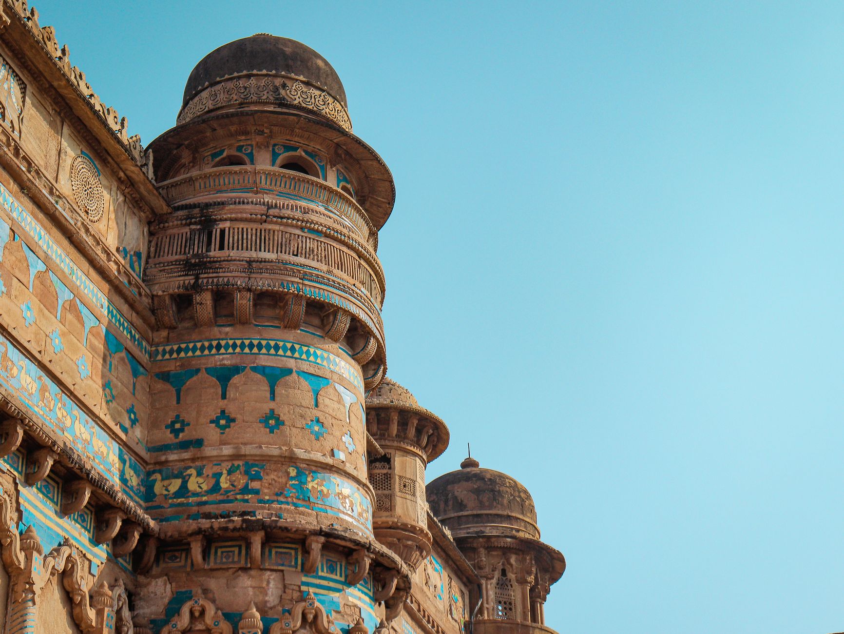 Gwalior travel and vehicle rental photo 2