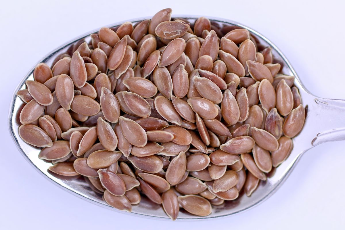 Graines de lin : bienfaits, dosage et broyage - 3. Quel dosage de graines de lin adopter au quotidien ?