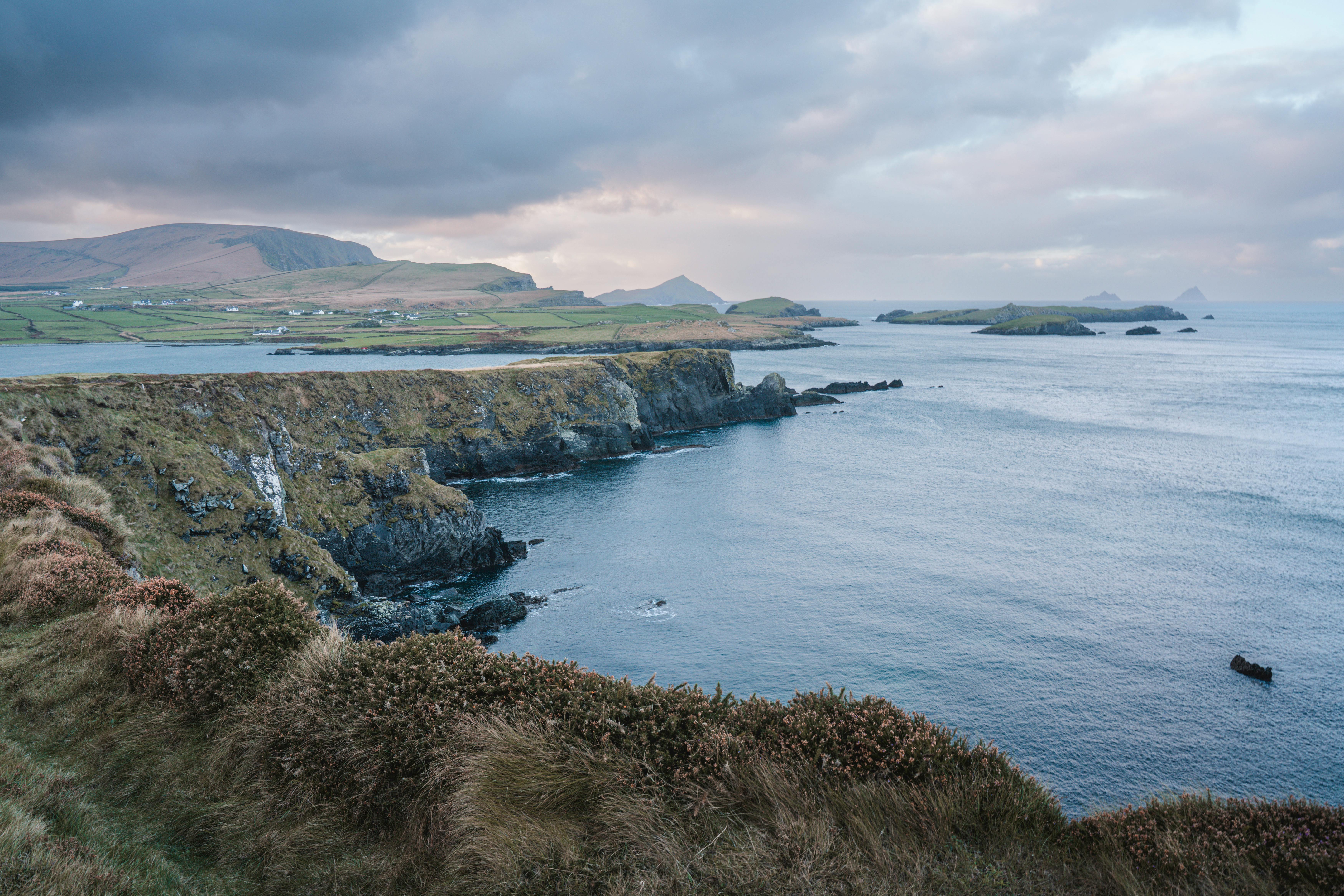 15 Irish travel experts to follow on Instagram for cheap flights, budget breaks and last-minute deals — Photo by Raul Ling on
