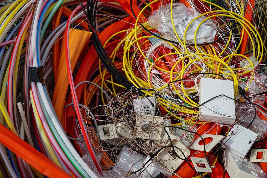 Cable and wiring accessories Sharjah – lugs, glands, ties and terminal blocks