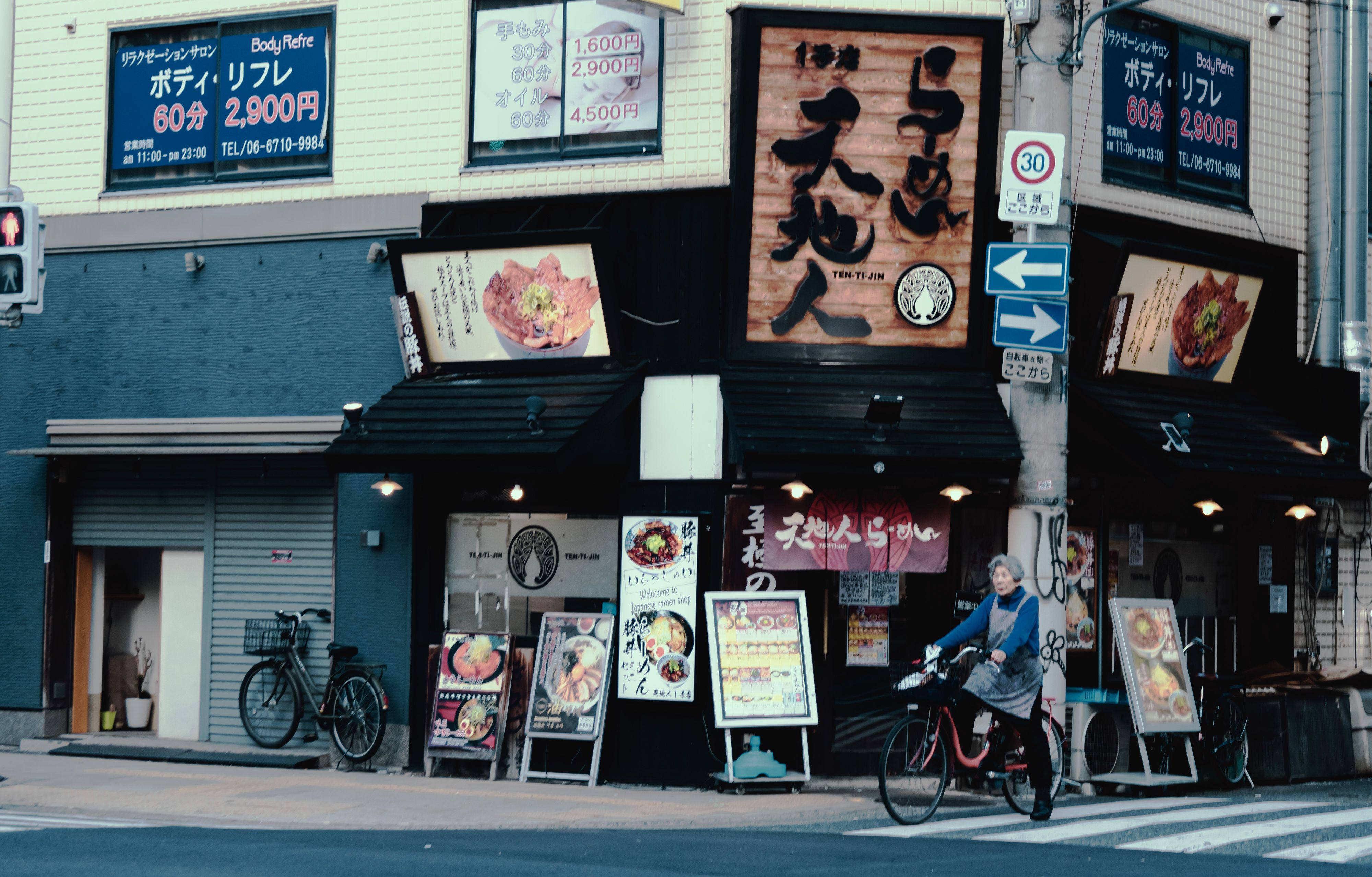 ラーメンチェーンメニュー選びとカロリーの関係