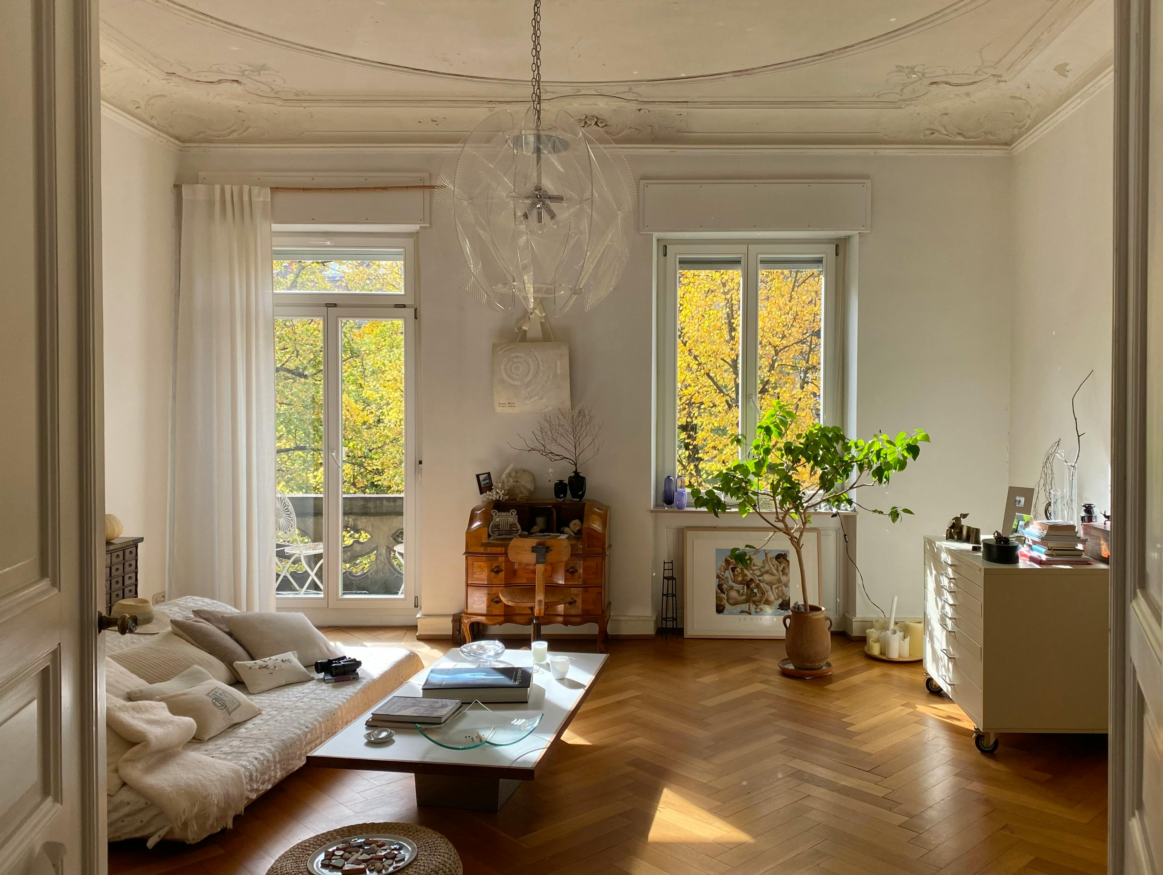 What are today's mortgage interest rates: May 7, 2026? — Photo by Lydia Griva on Pexels