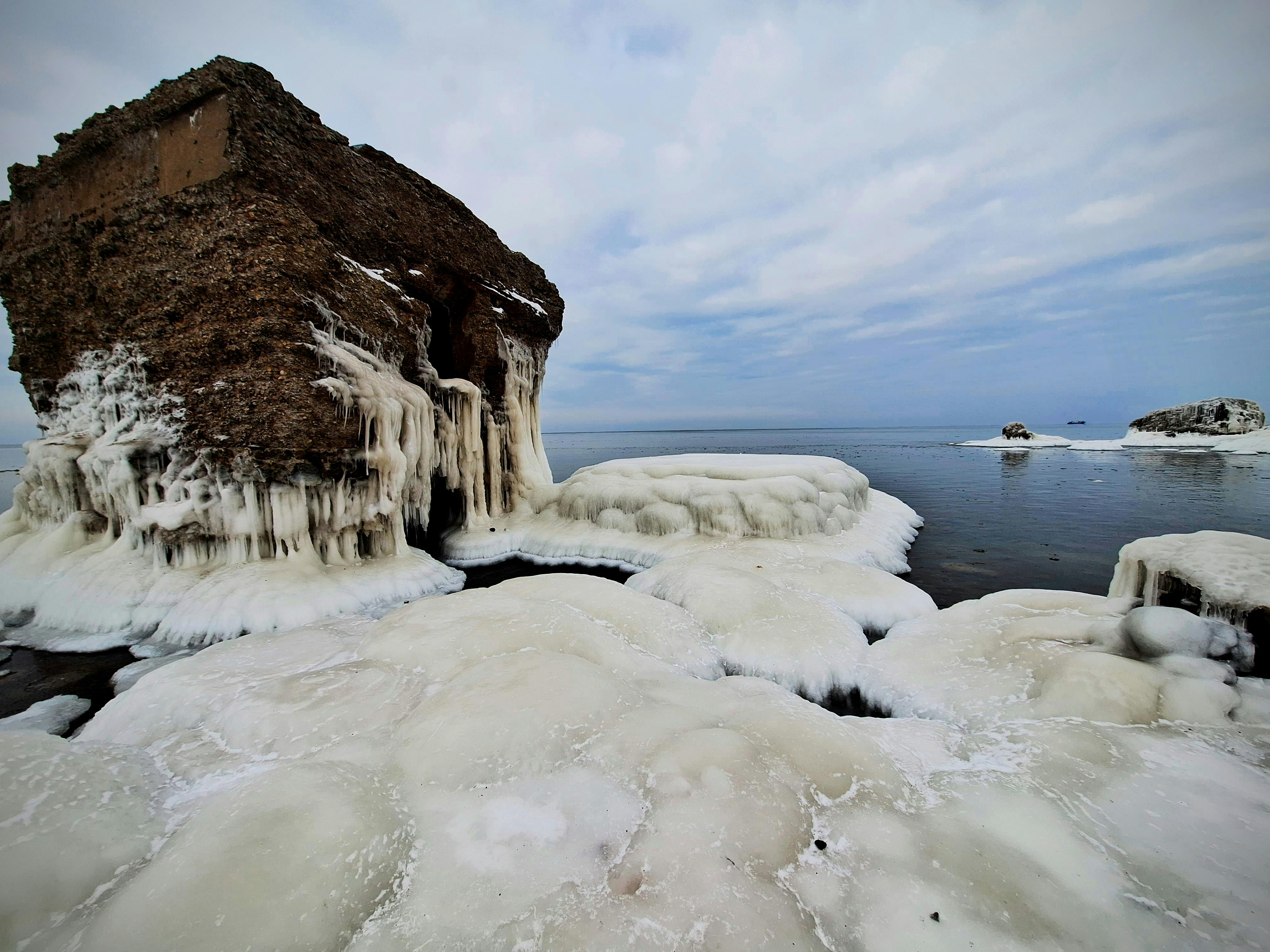 Weather Conditions Leading to Ice Formation