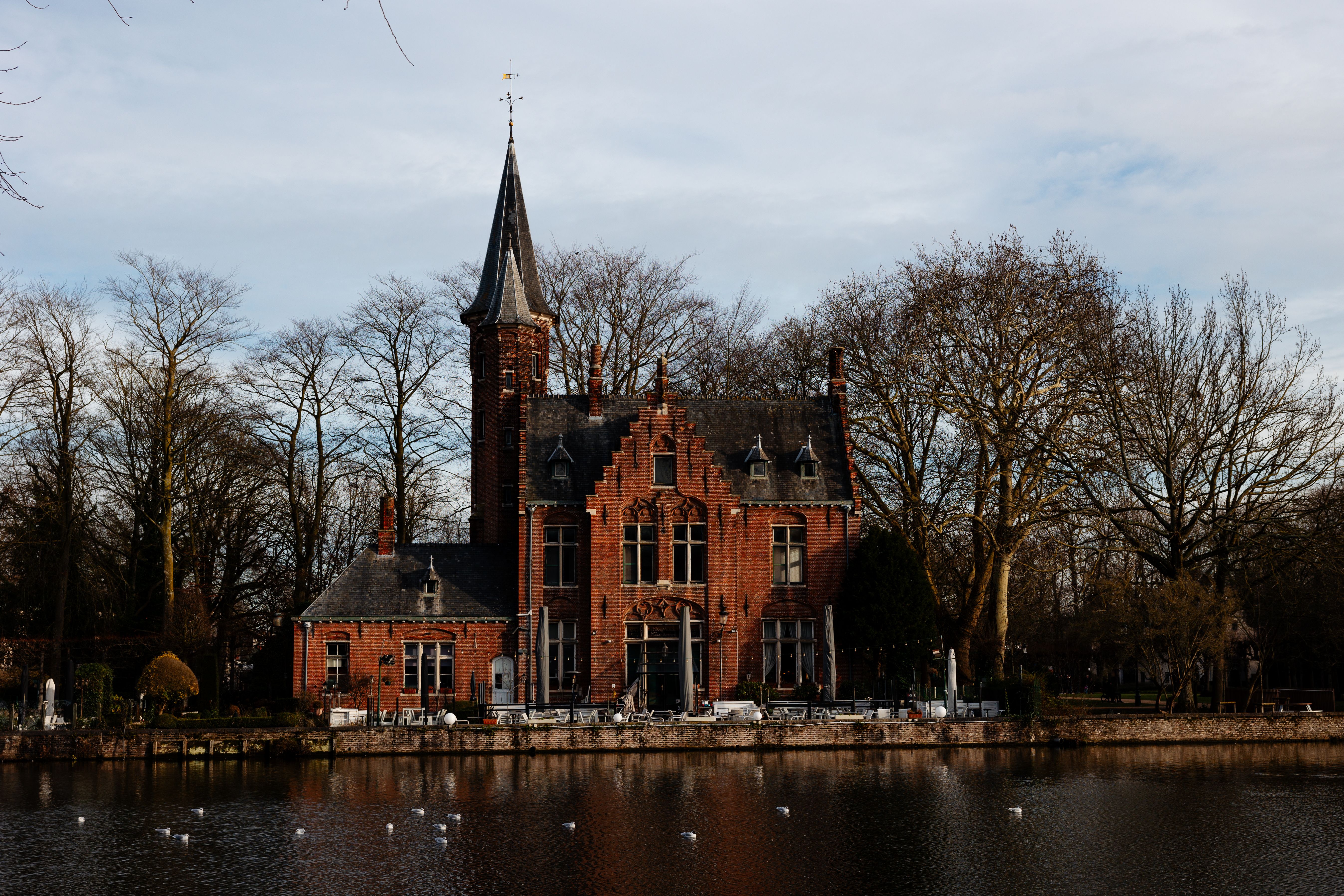 Bruges in January is quiet, atmospheric, and genuinely worth visiting. Here's what the weather is like and what to watch for in winter.
