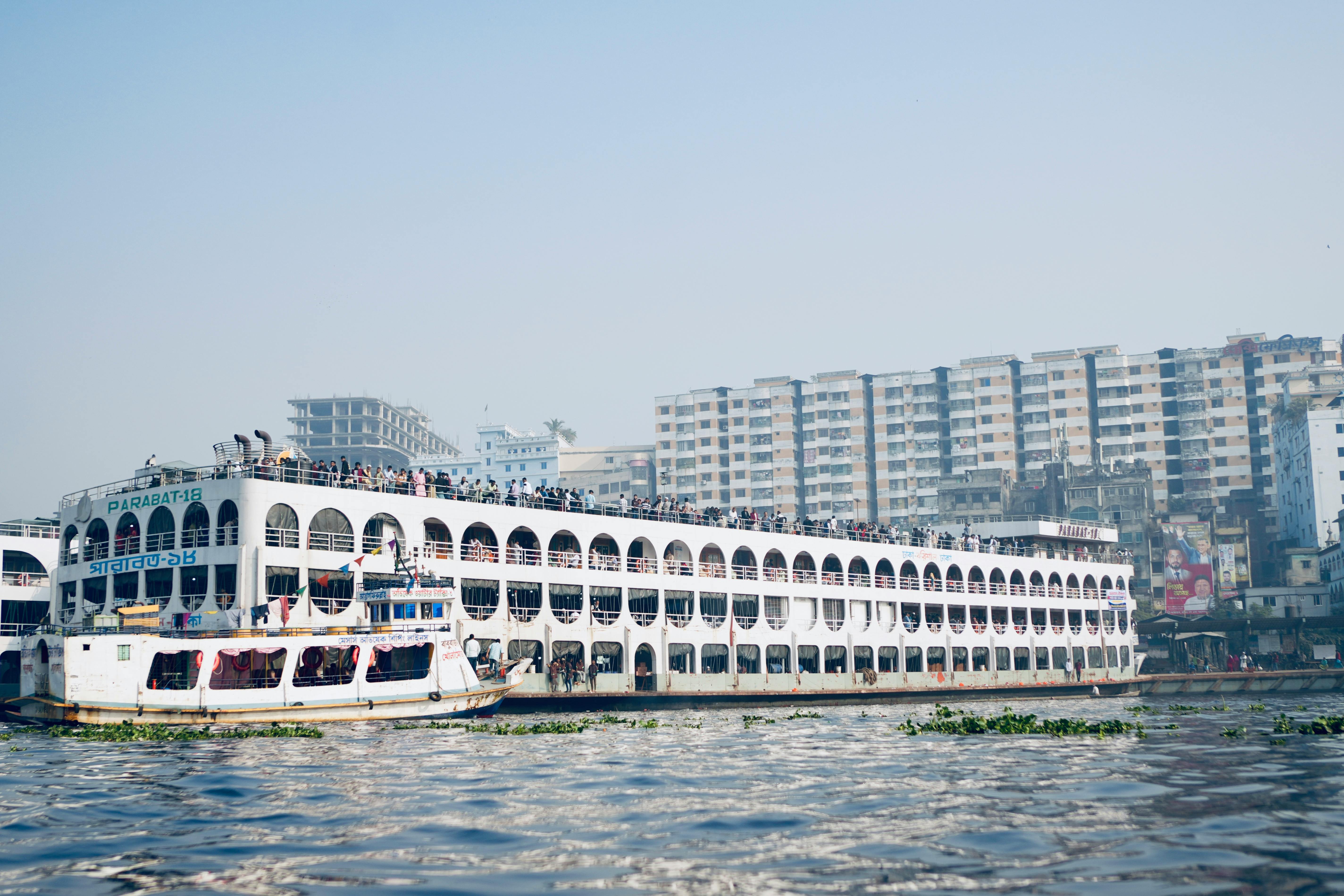 general travels majestic — Photo by Somogro Bangladesh on Pexels