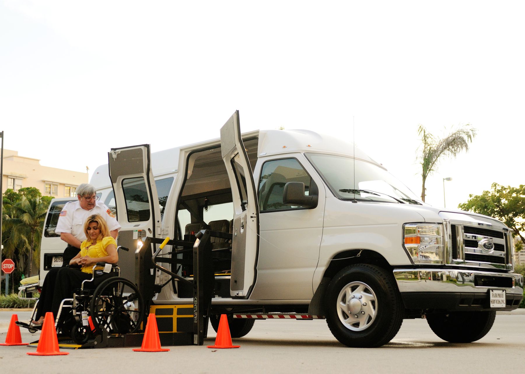 Same day removals in Walcott — crew wrapping and loading on moving day
