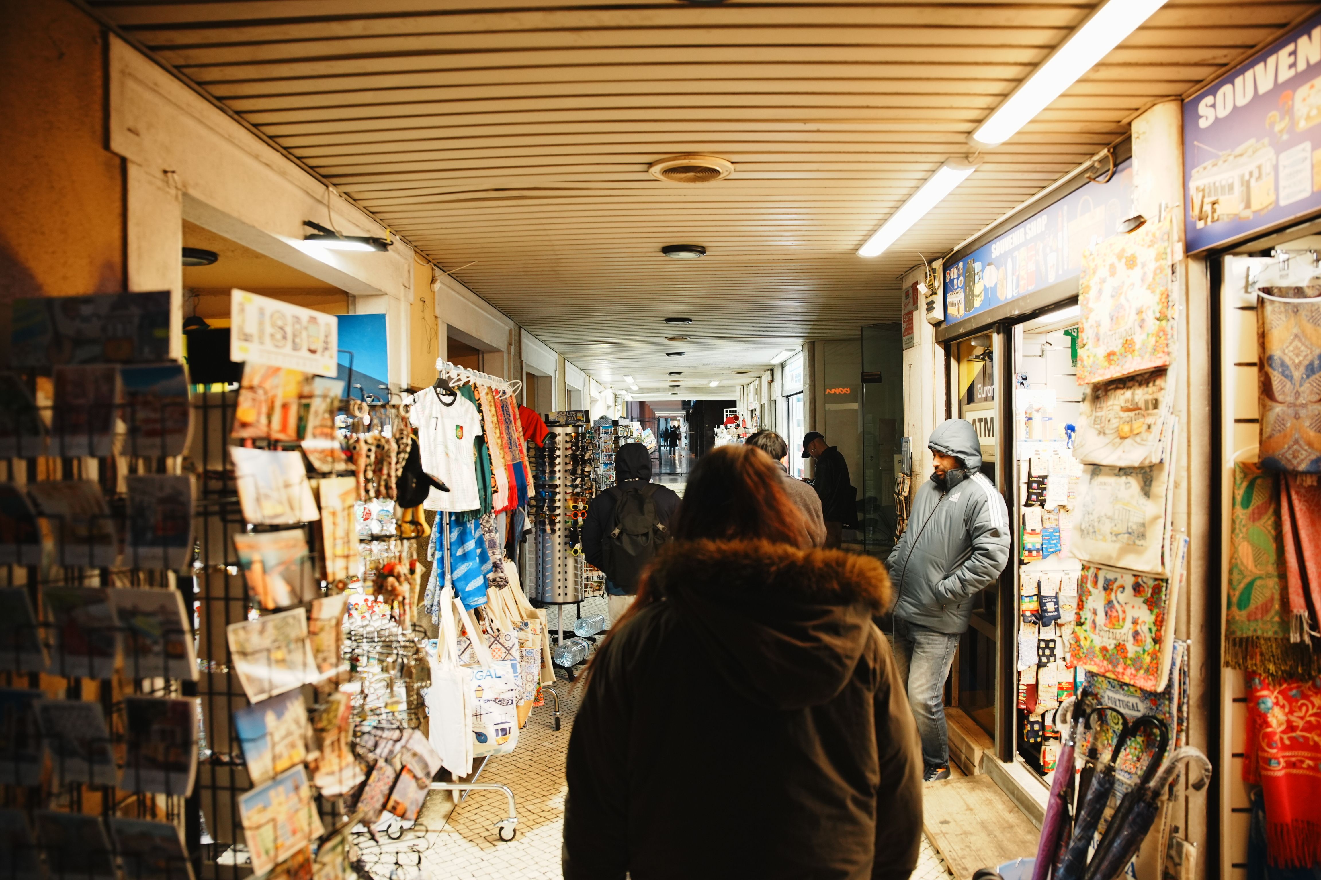 general lifestyle shop reviews — Photo by SuRaj Pun on Pexels