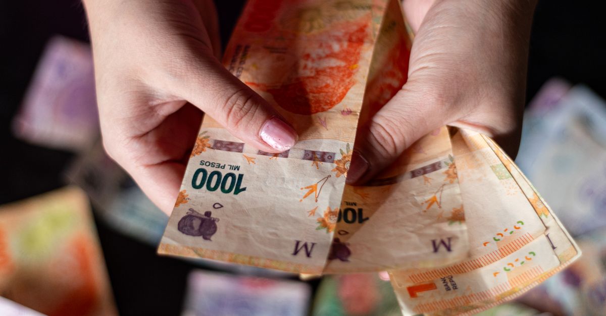Países con leyes pioneras para garantizar salarios iguales por trabajos de igual valor Países con leyes pioneras para garantizar salarios iguales por trabajos de igual valor