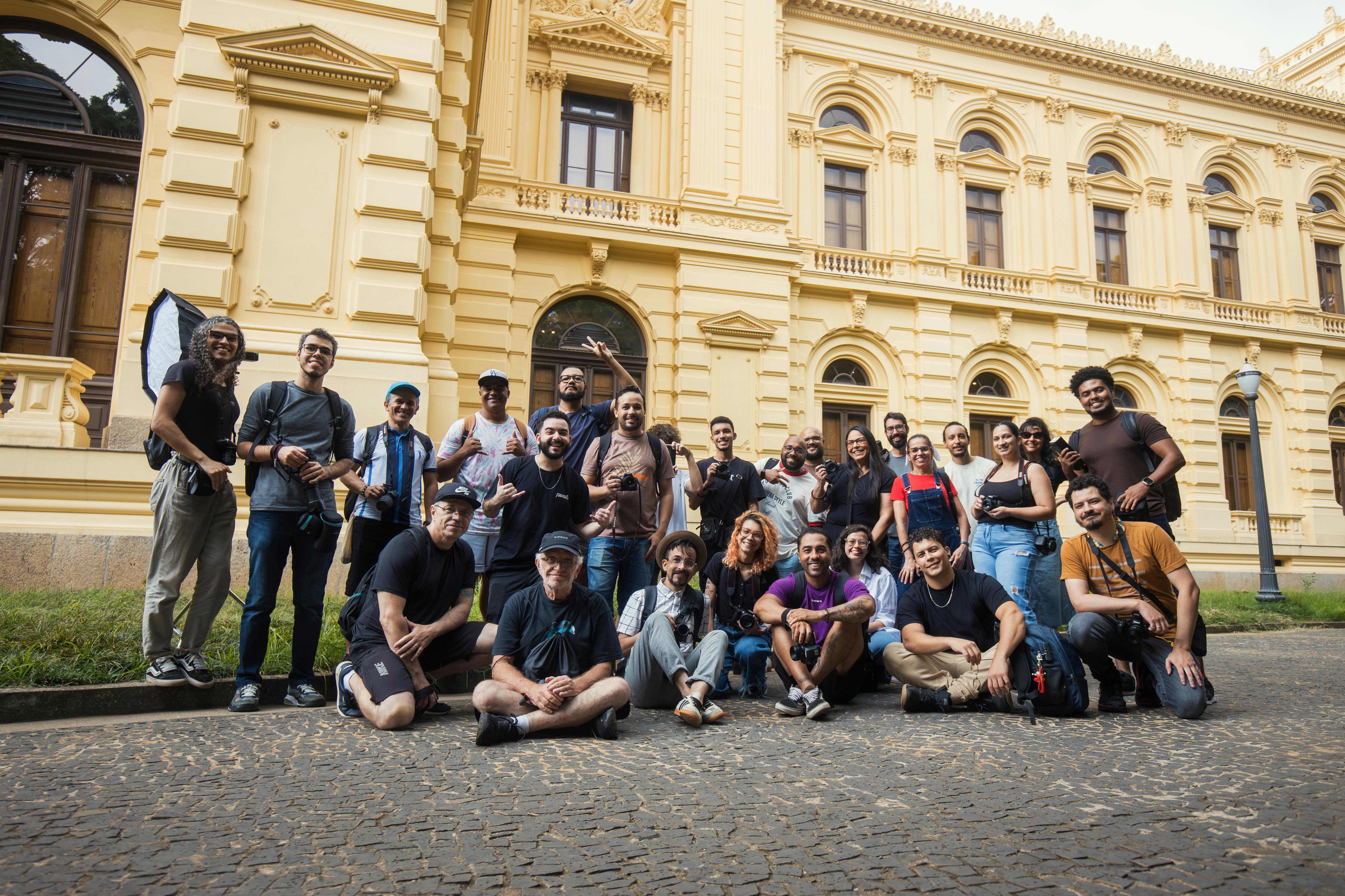 Seventeen Group snaps up 1st Choice Insurance in fleet push — Photo by Matheus Bertelli on Pexels
