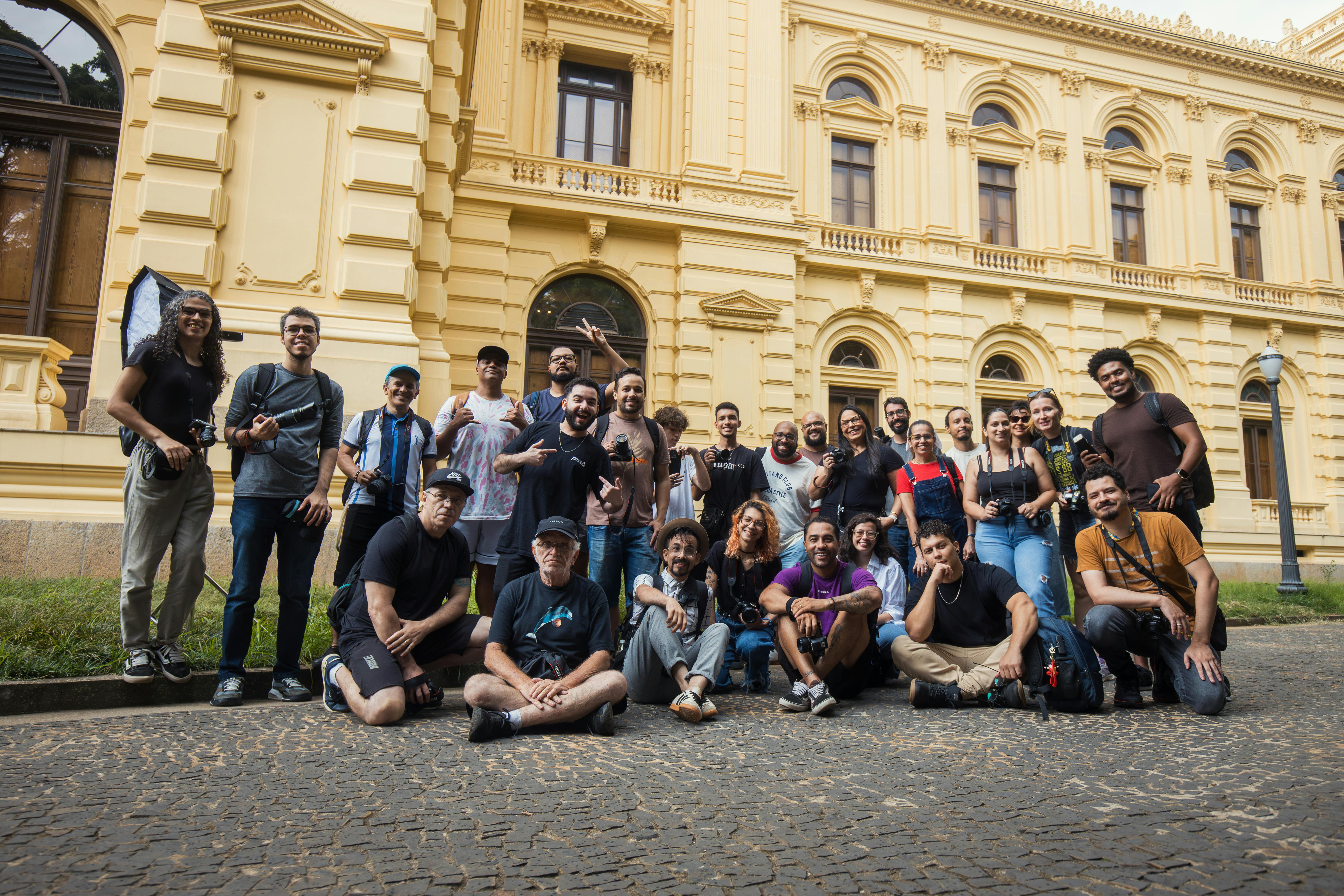 Seventeen Group snaps up 1st Choice Insurance in fleet push — Photo by Matheus Bertelli on Pexels
