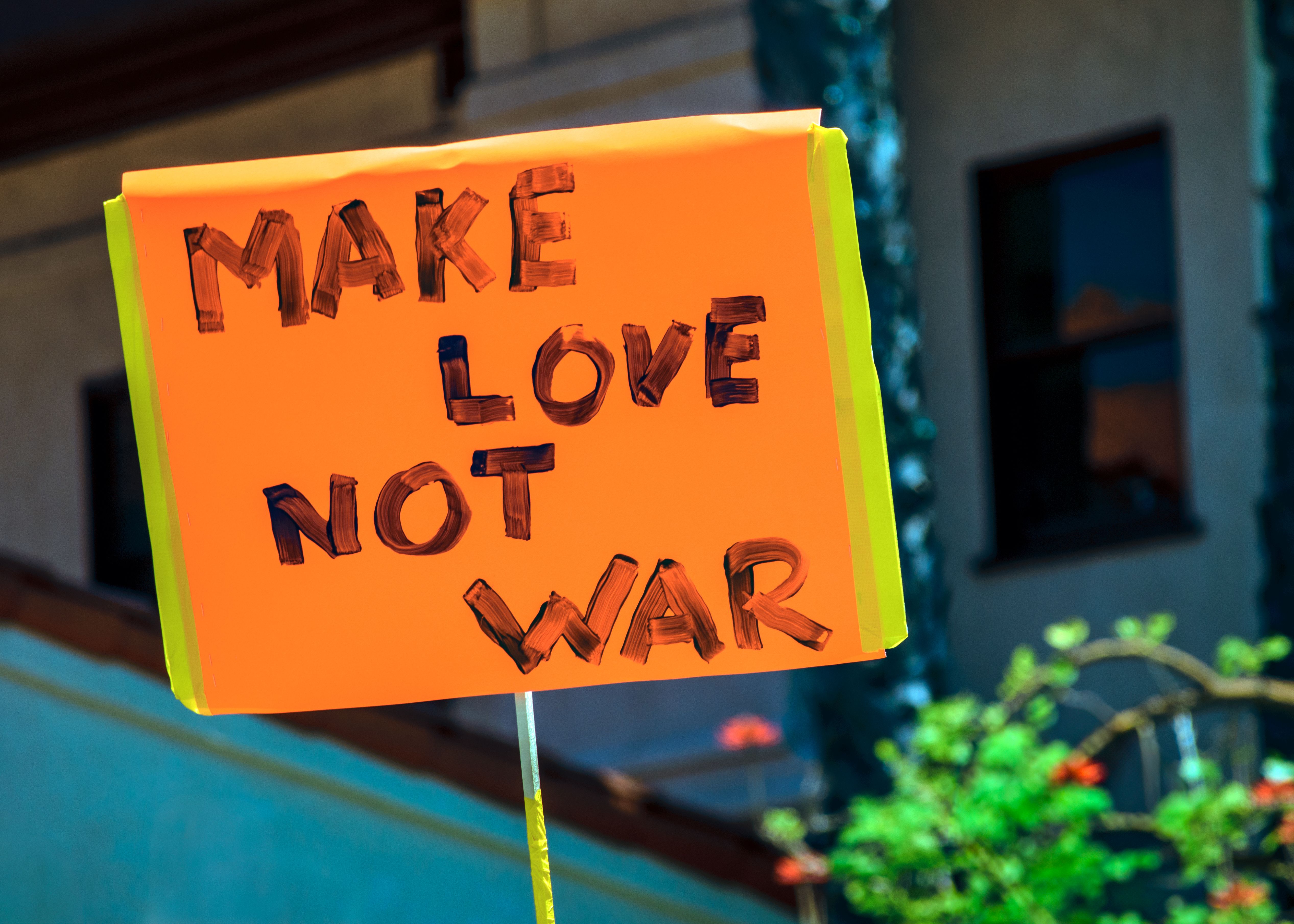 Iran War: Legal Issues for General Counsel in the Automotive and Transportation Industry — Photo by Thomas Parker on Pexels