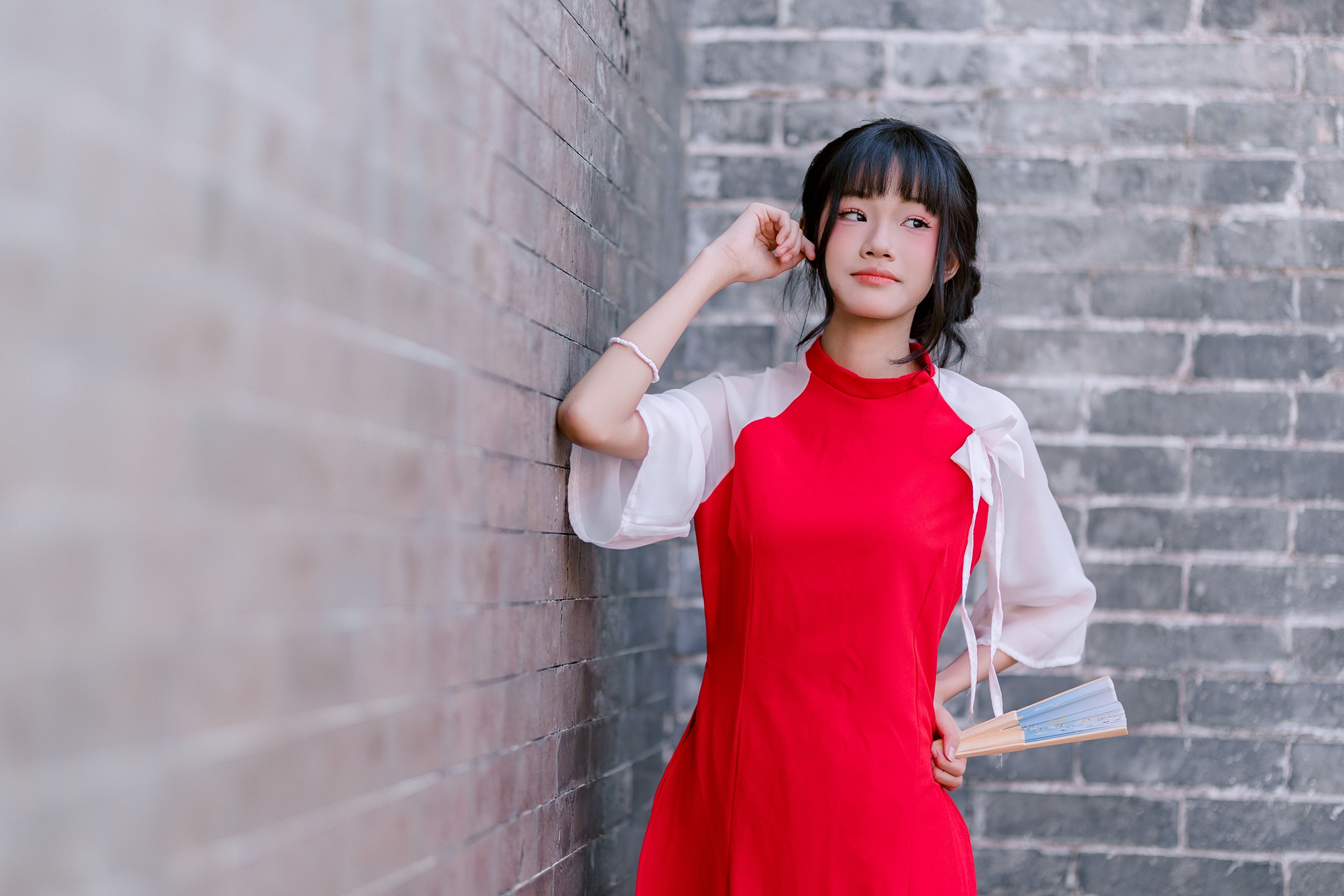 他从秒回到已读不 女生踩过的 情感配图