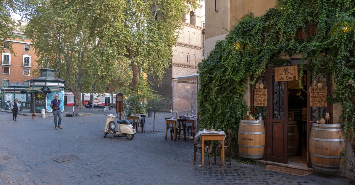 Rome Police and Health Agency Shut Two Trastevere Eateries, Issue Nearly €100,000 in Fines