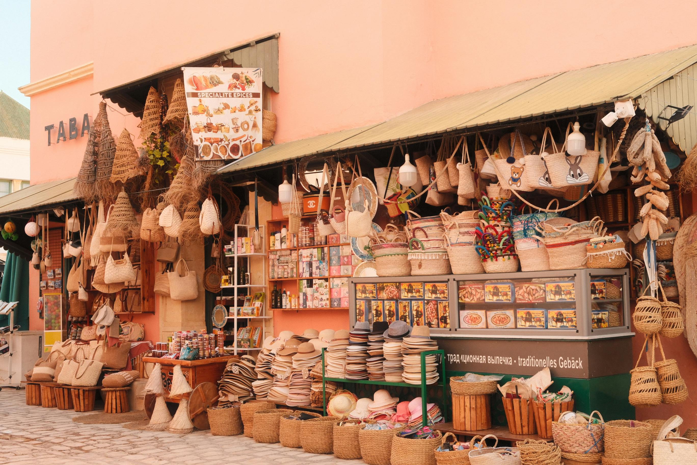 general lifestyle shop ca — Photo by Memory Lane on Pexels
